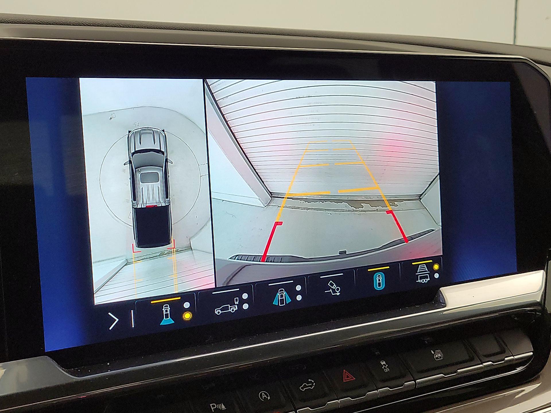 Thumbnail: 2022 Chevrolet Silverado 1500 - 15