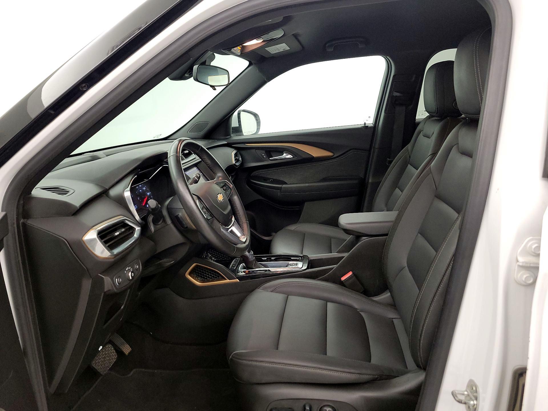 Thumbnail: 2023 Chevrolet TrailBlazer - 11