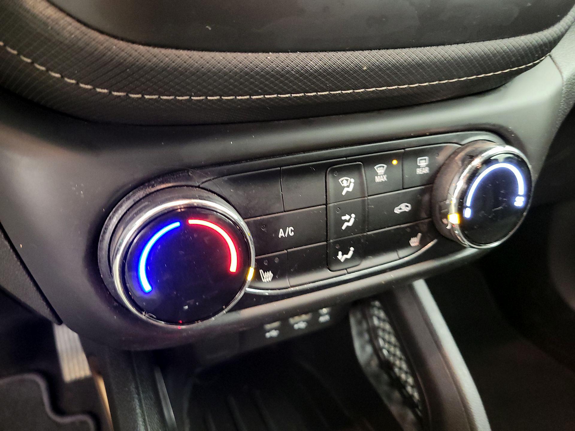 Thumbnail: 2023 Chevrolet TrailBlazer - 16