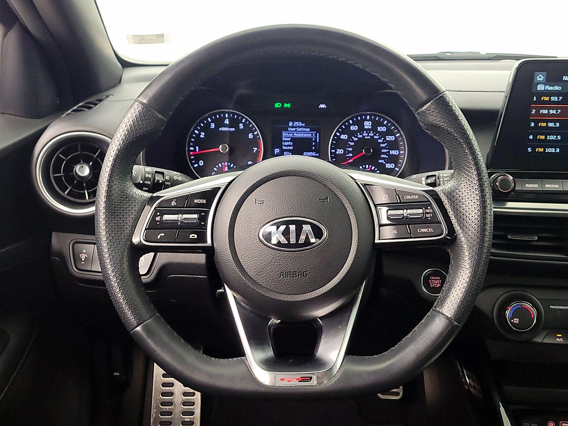 Thumbnail: 2021 Kia Forte - 10