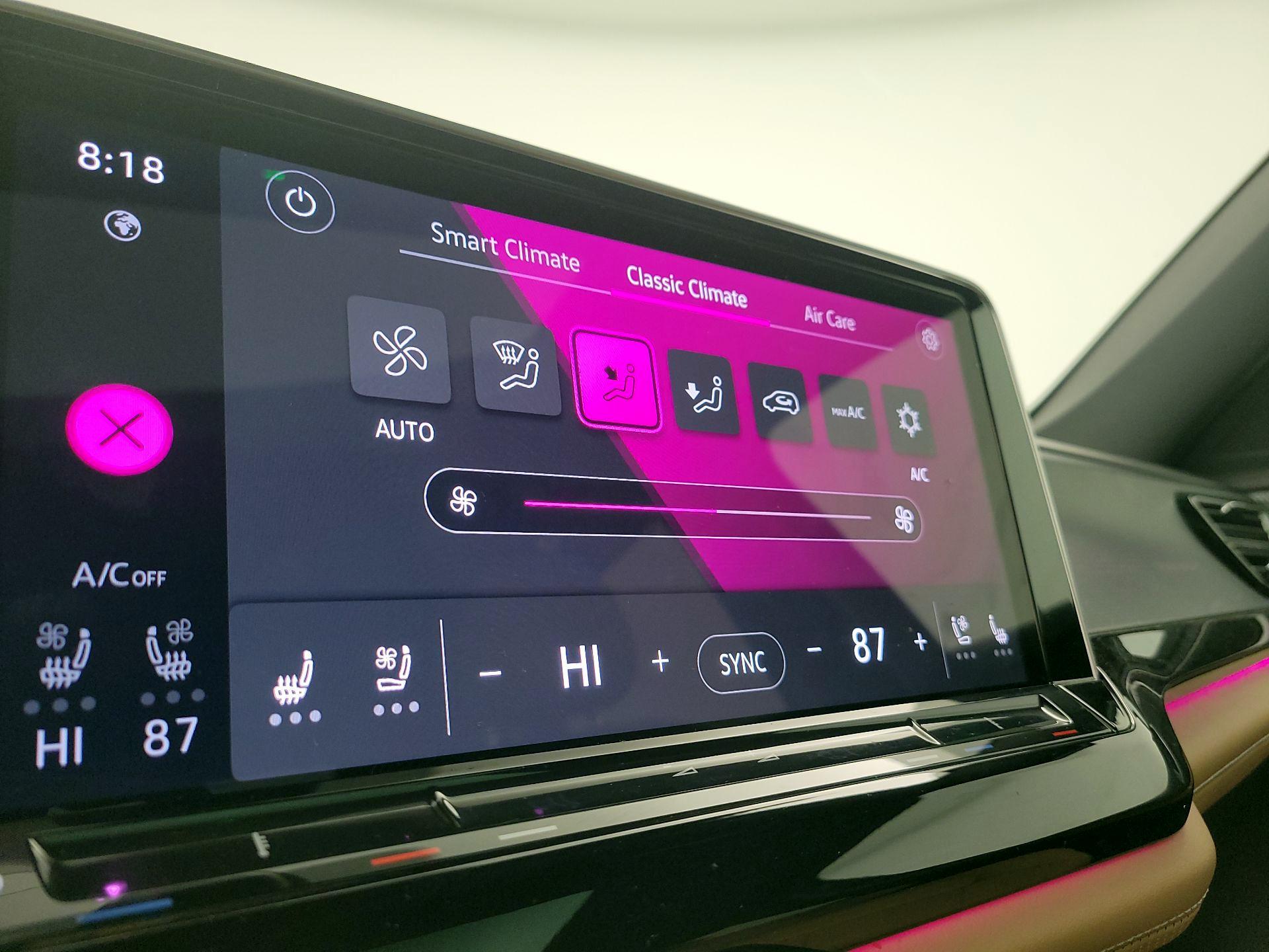 Thumbnail: 2024 Volkswagen Atlas - 17