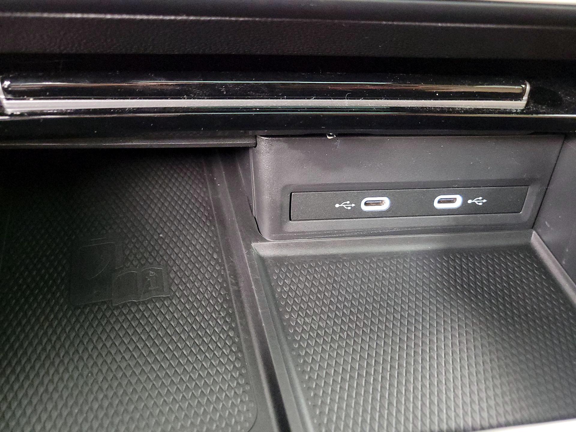 Thumbnail: 2024 Volkswagen Atlas - 19