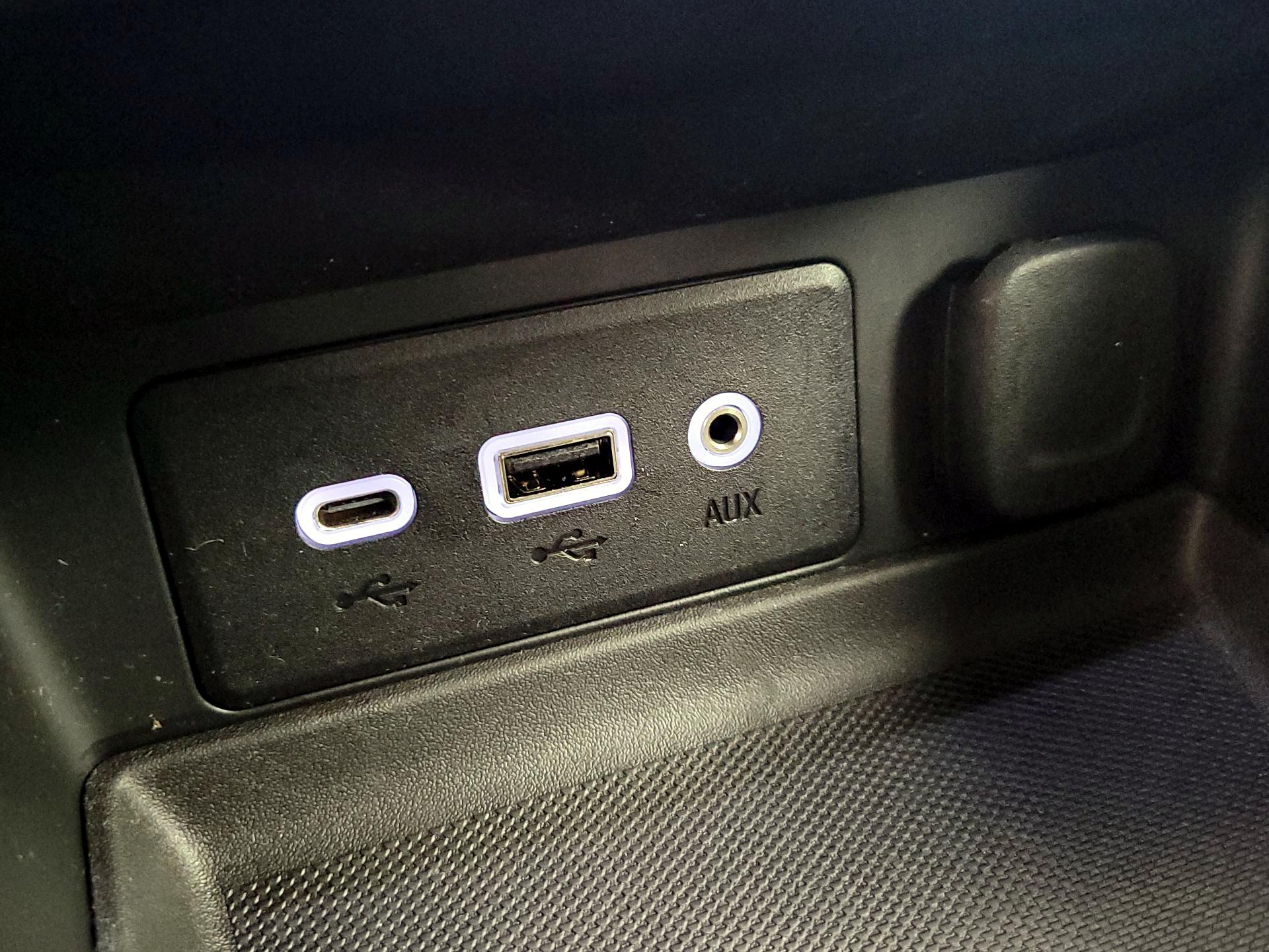 Thumbnail: 2021 GMC Terrain - 18