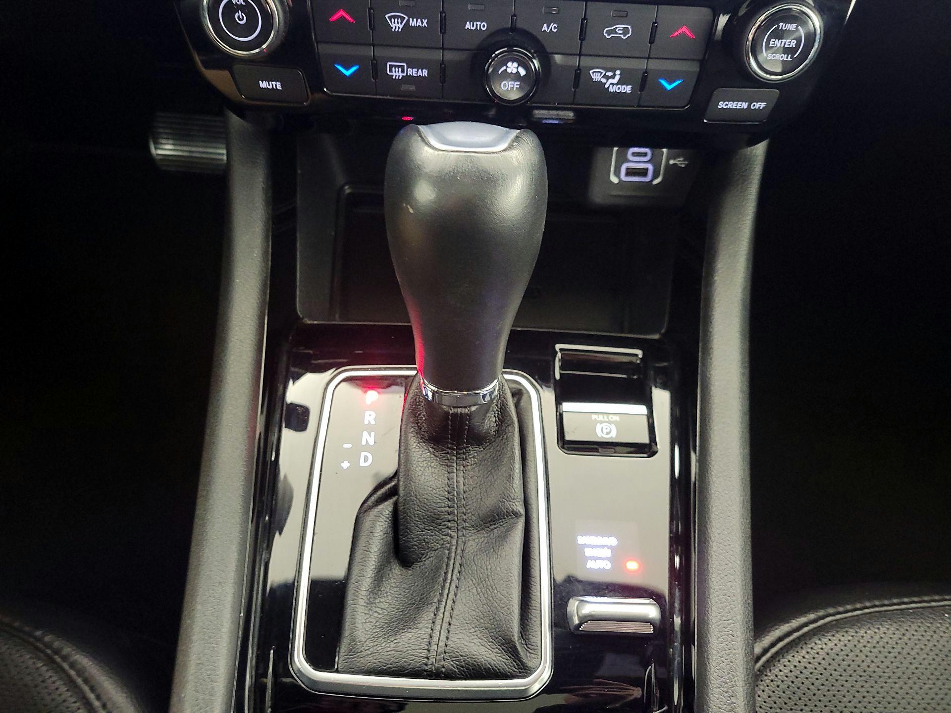 Thumbnail: 2023 Jeep Compass - 18