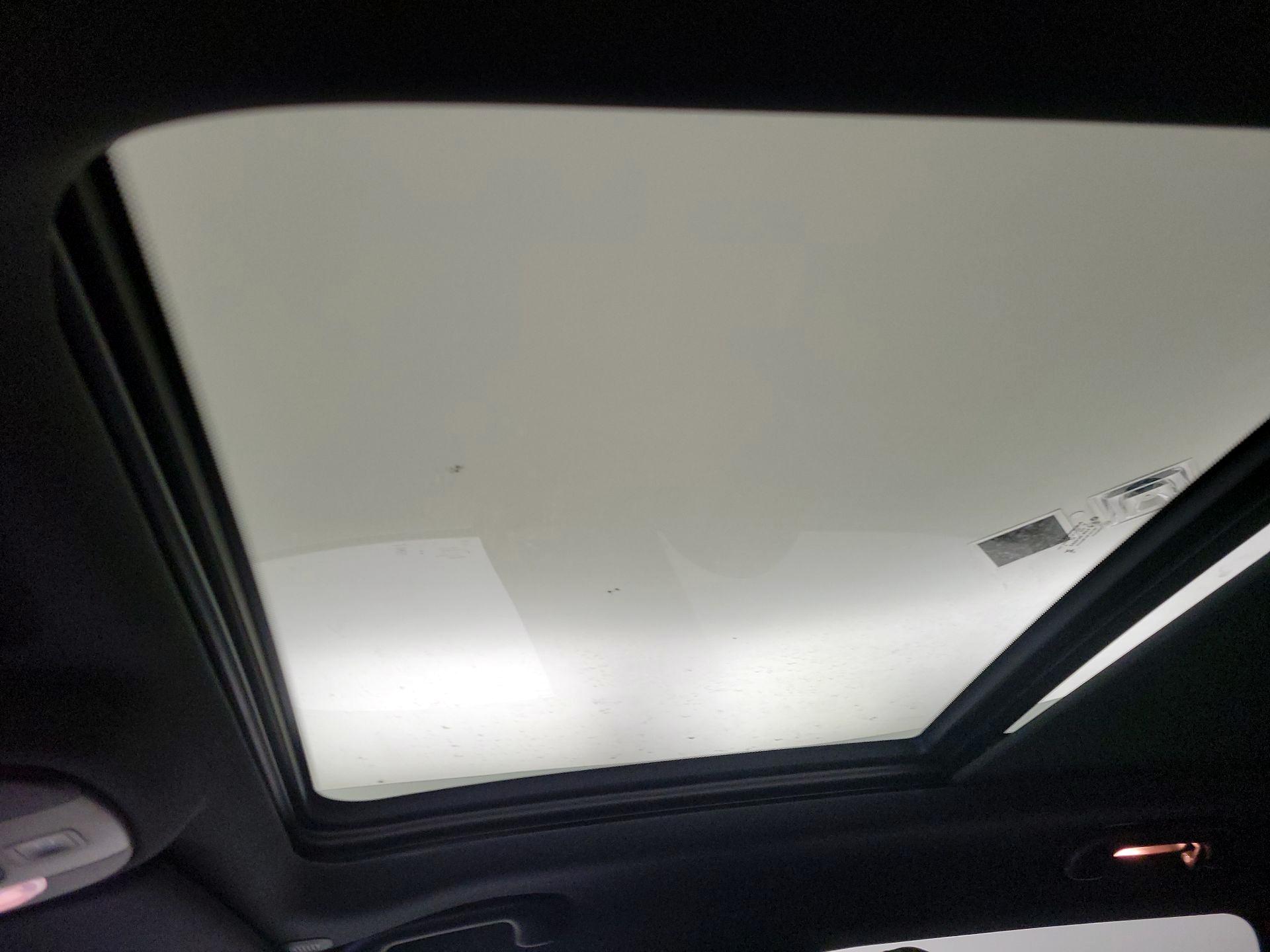 Thumbnail: 2023 Jeep Compass - 20