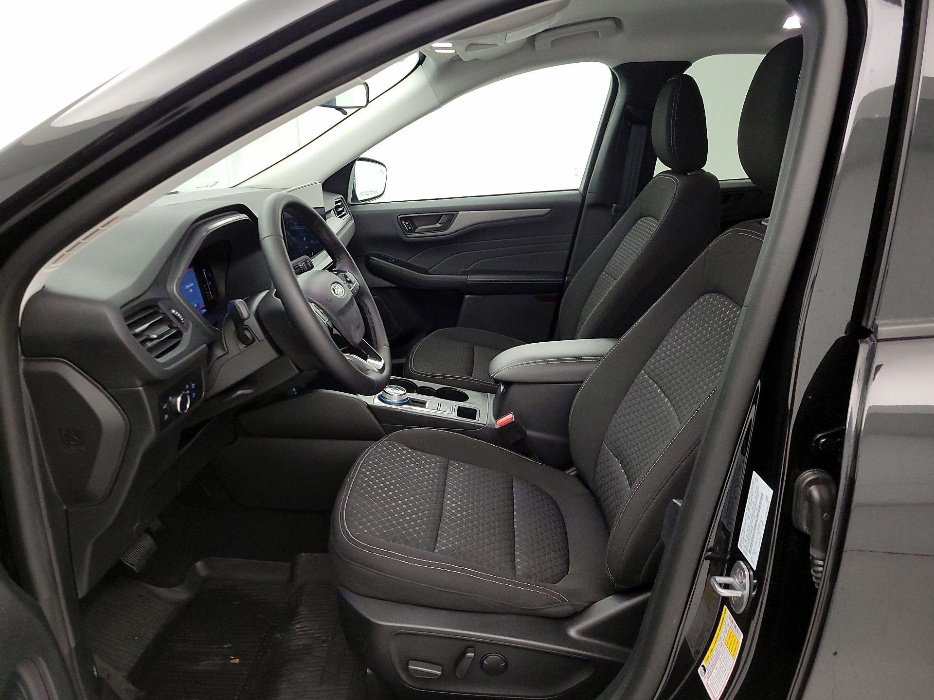 Thumbnail: 2023 Ford Escape - 11