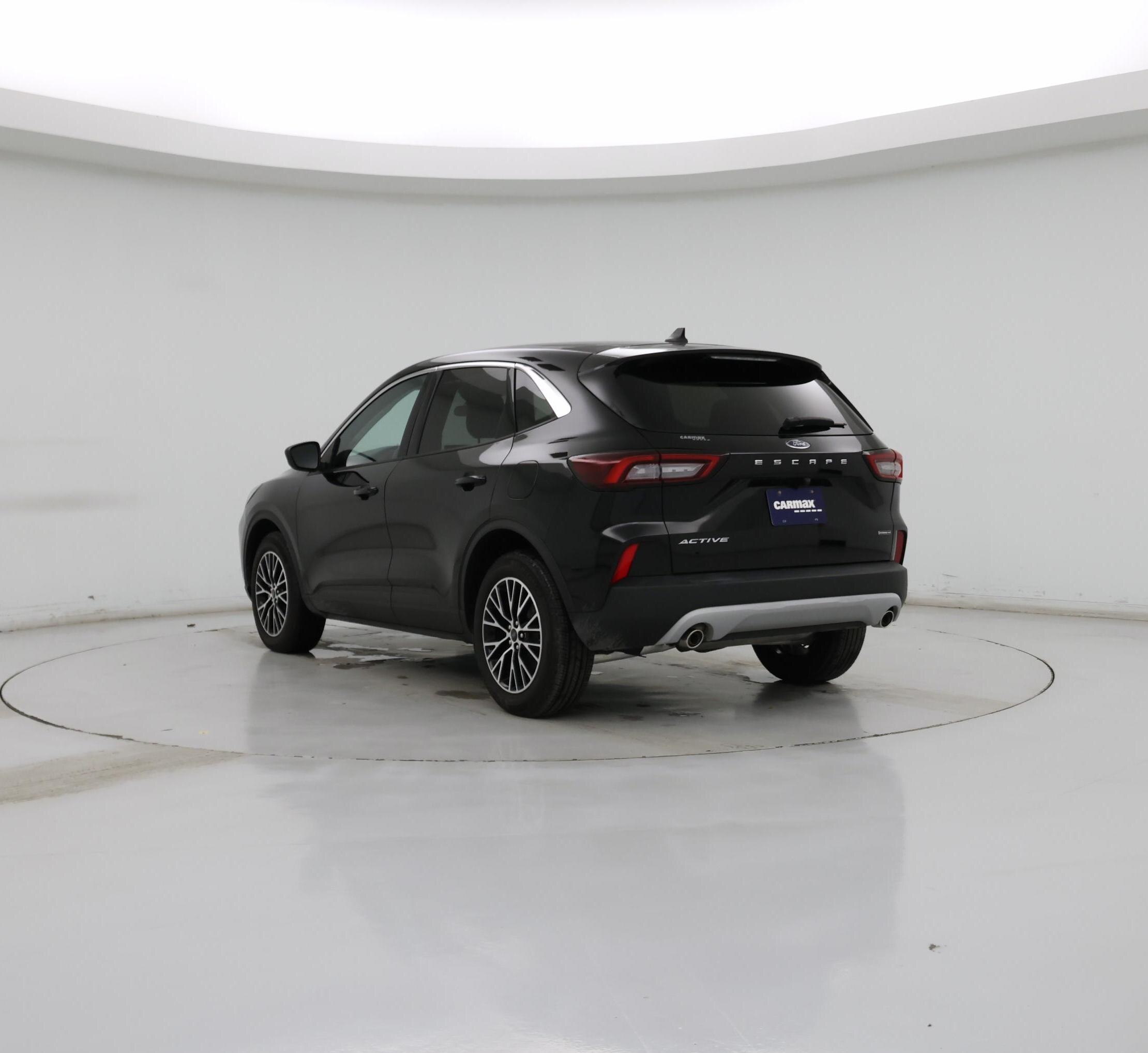 Thumbnail: 2023 Ford Escape - 2