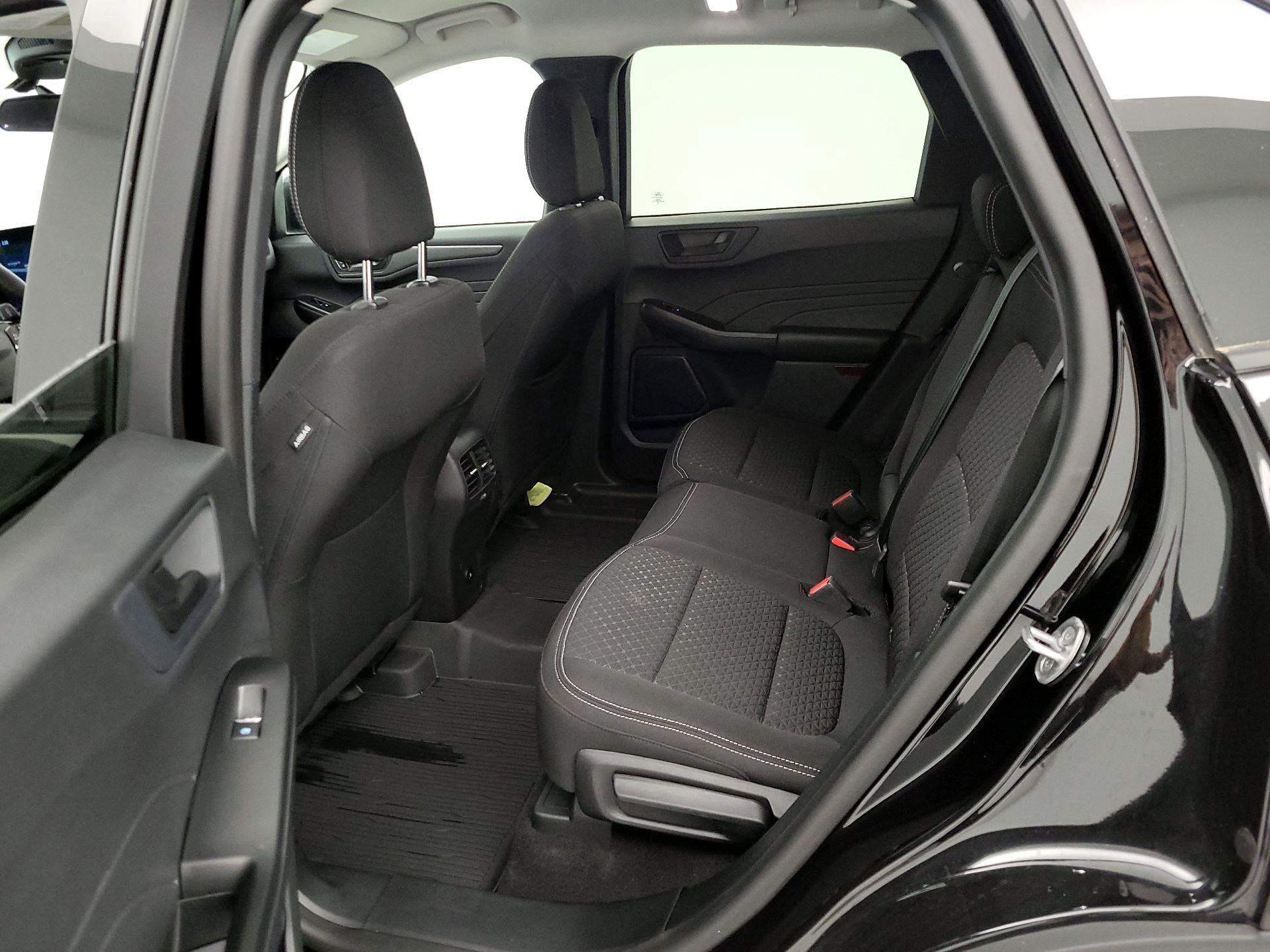 Thumbnail: 2023 Ford Escape - 19