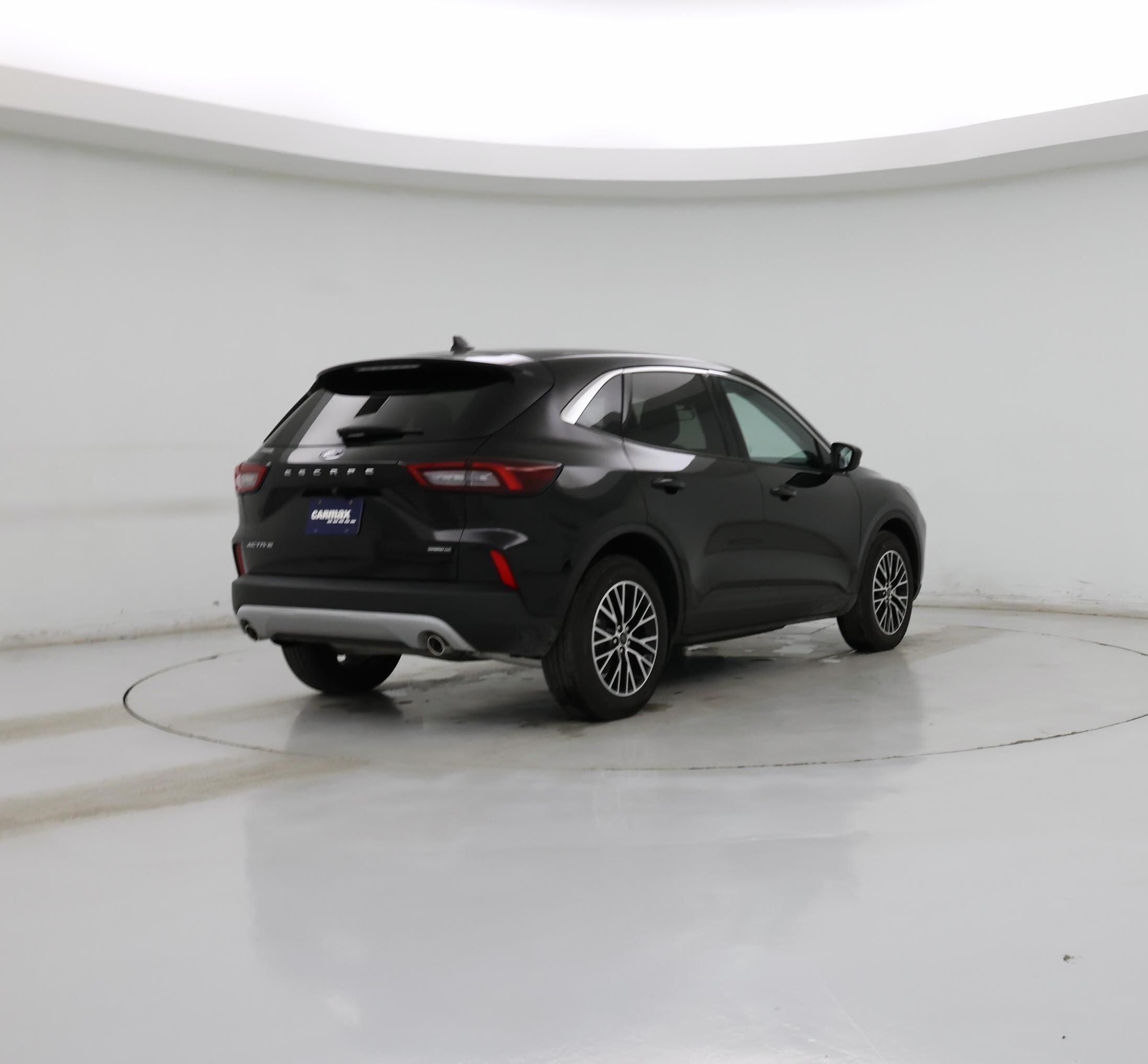 Thumbnail: 2023 Ford Escape - 8