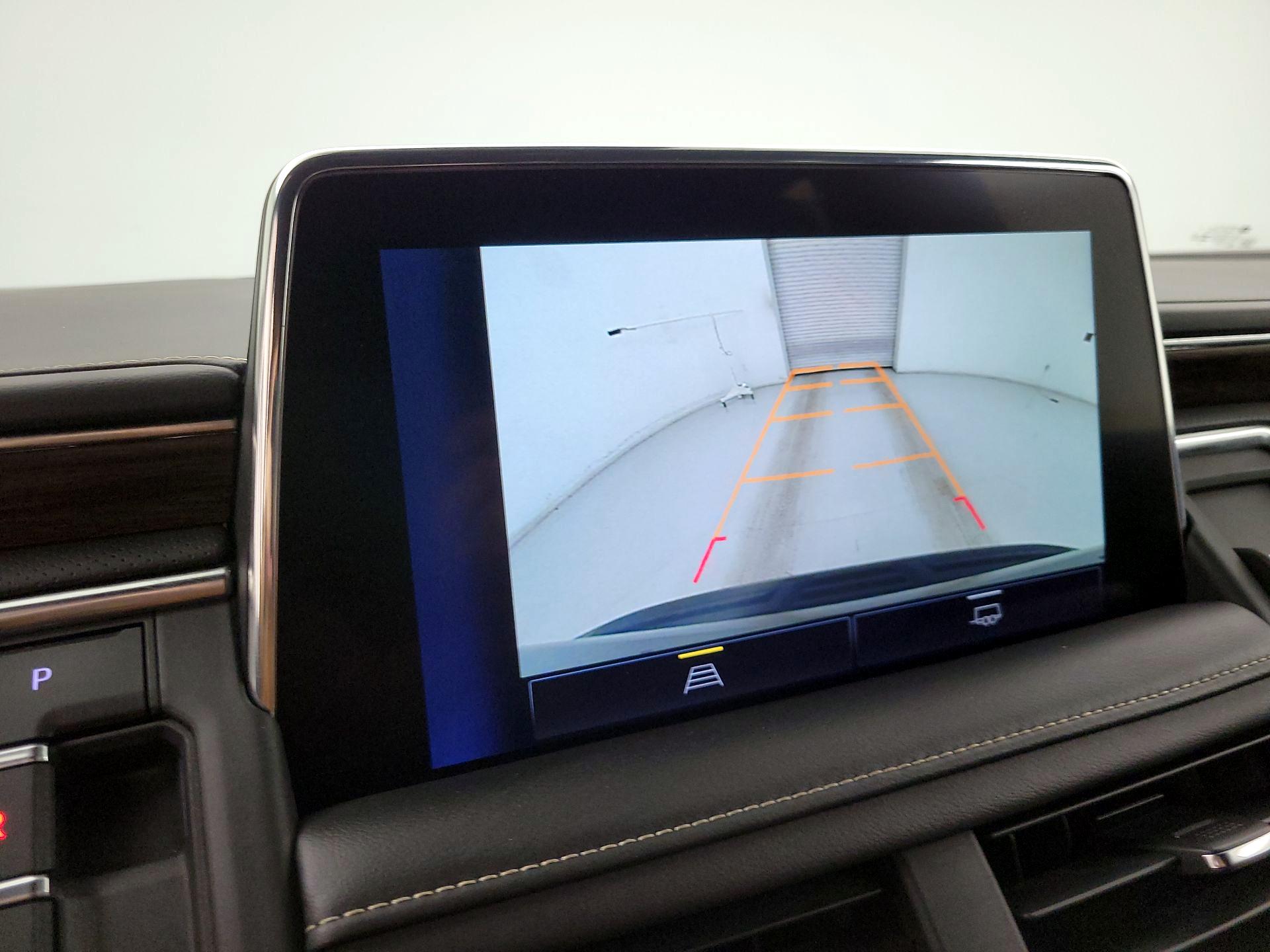 Thumbnail: 2023 Chevrolet Suburban - 14