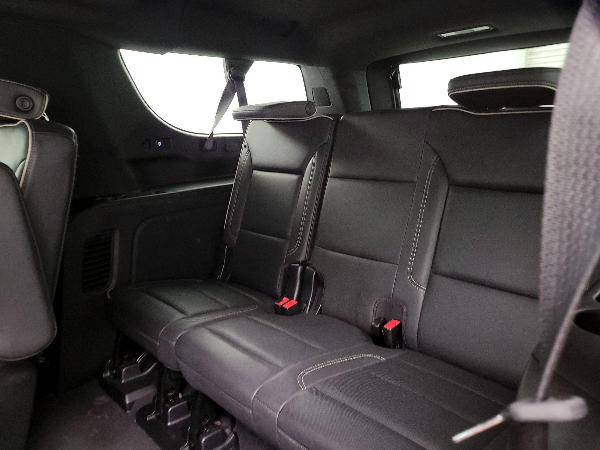 Thumbnail: 2023 Chevrolet Suburban - 20