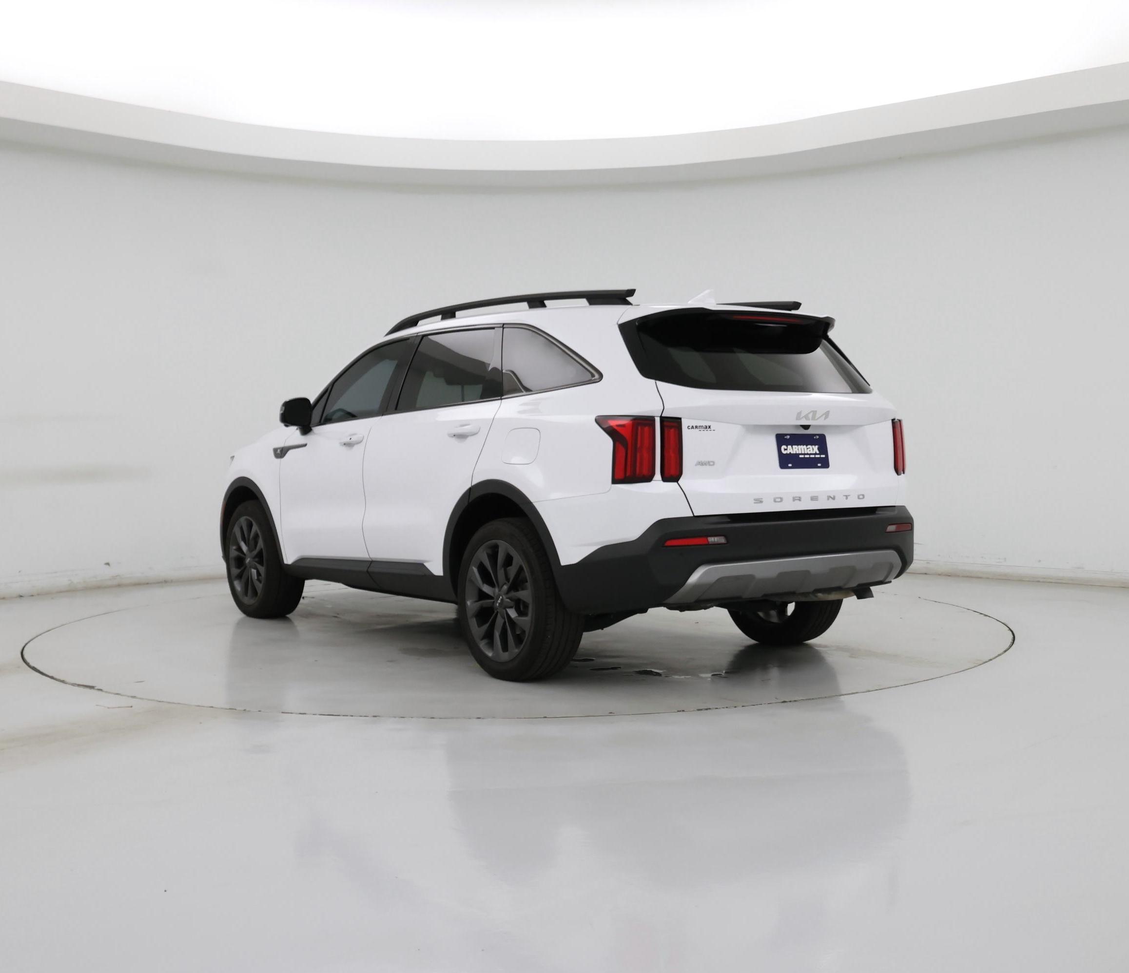 Thumbnail: 2022 Kia Sorento - 2