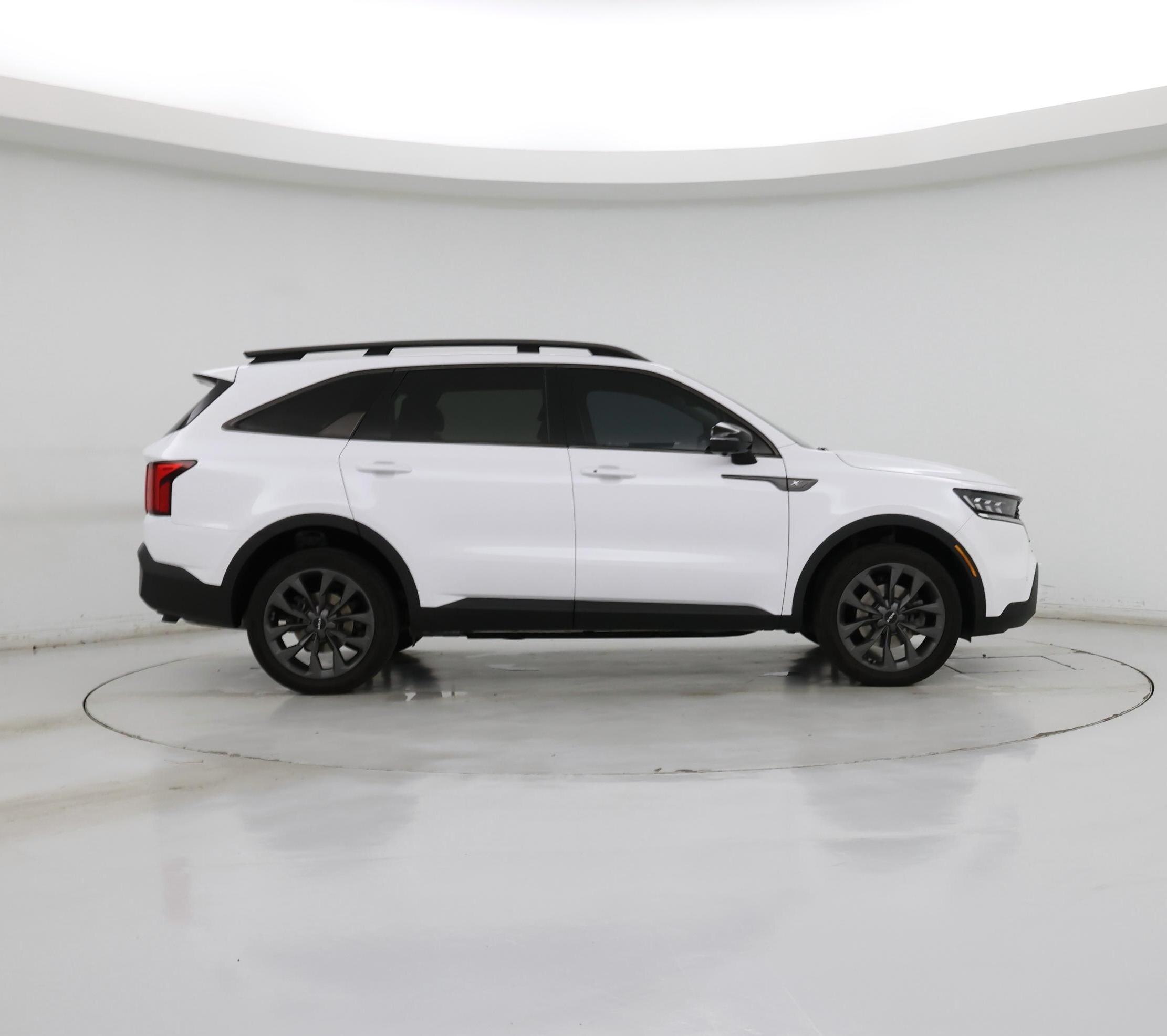 Thumbnail: 2022 Kia Sorento - 7