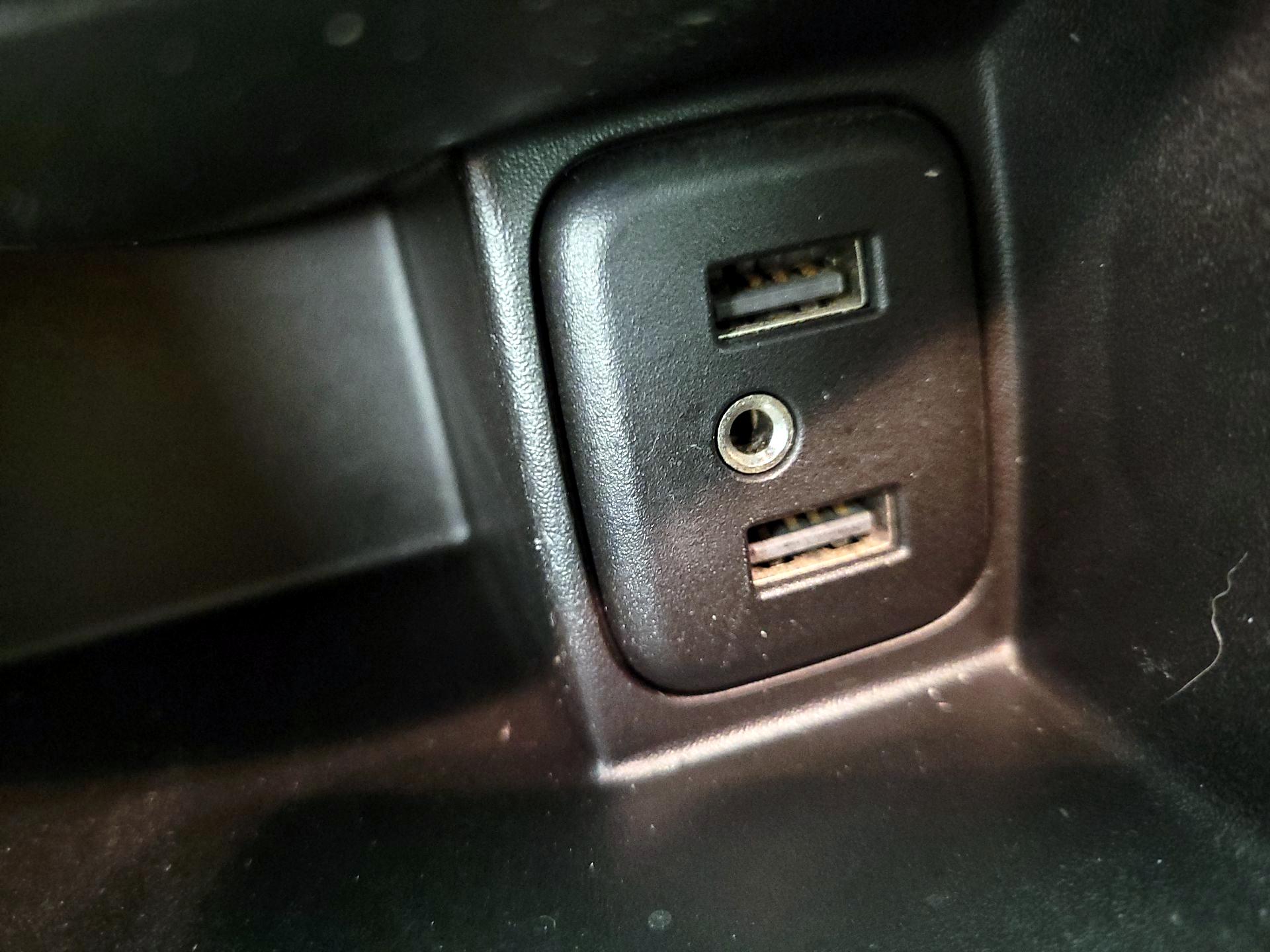 Thumbnail: 2020 Chevrolet Sonic - 18