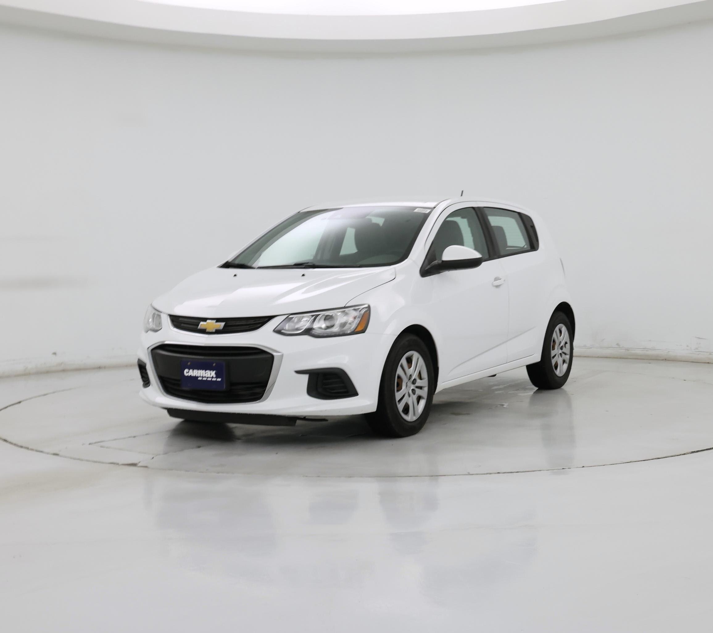 Thumbnail: 2020 Chevrolet Sonic - 4