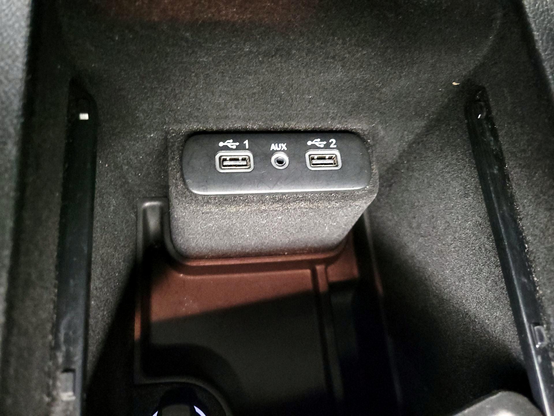 Thumbnail: 2023 Dodge Charger - 18