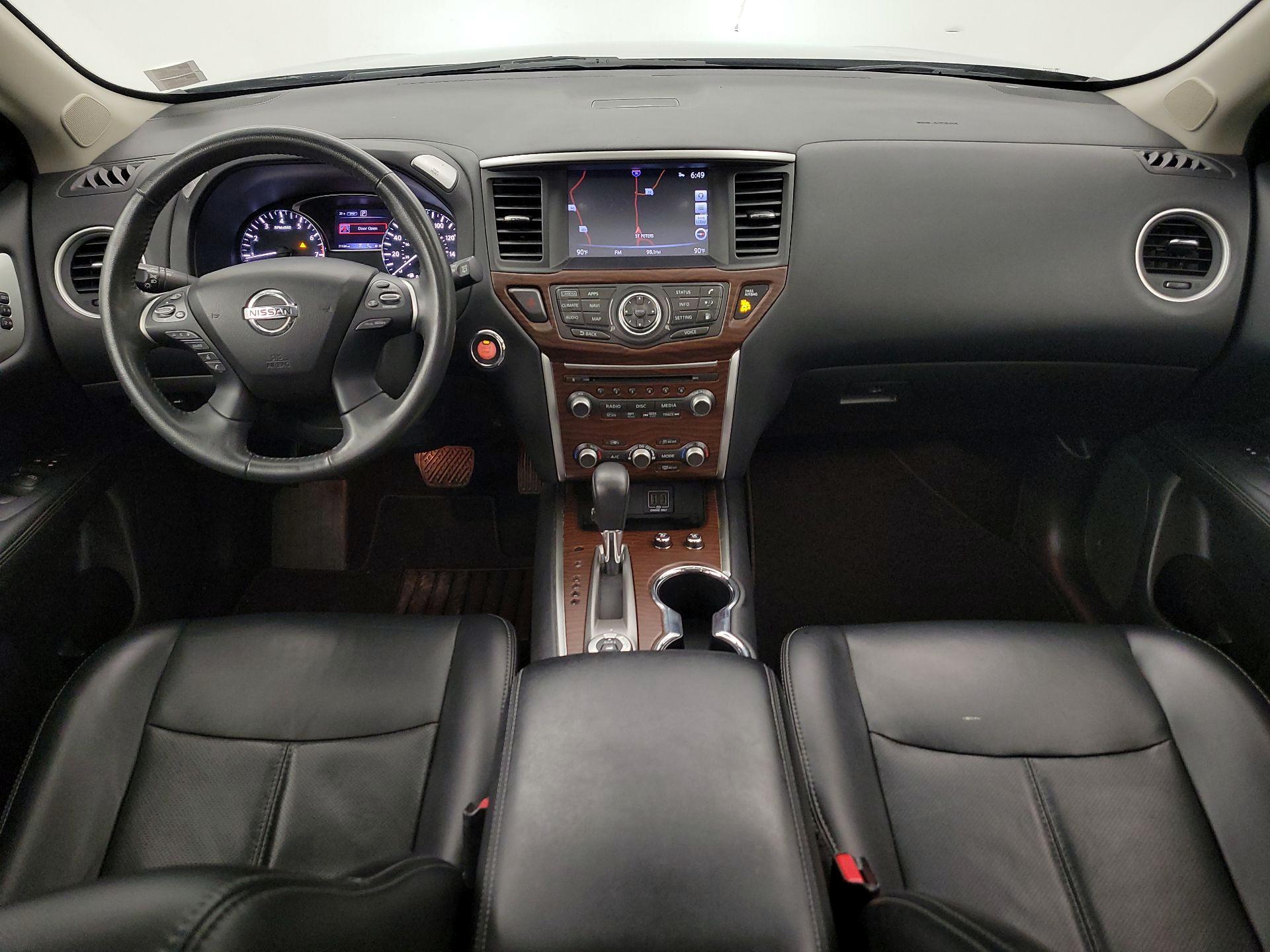 Thumbnail: 2018 Nissan Pathfinder - 9