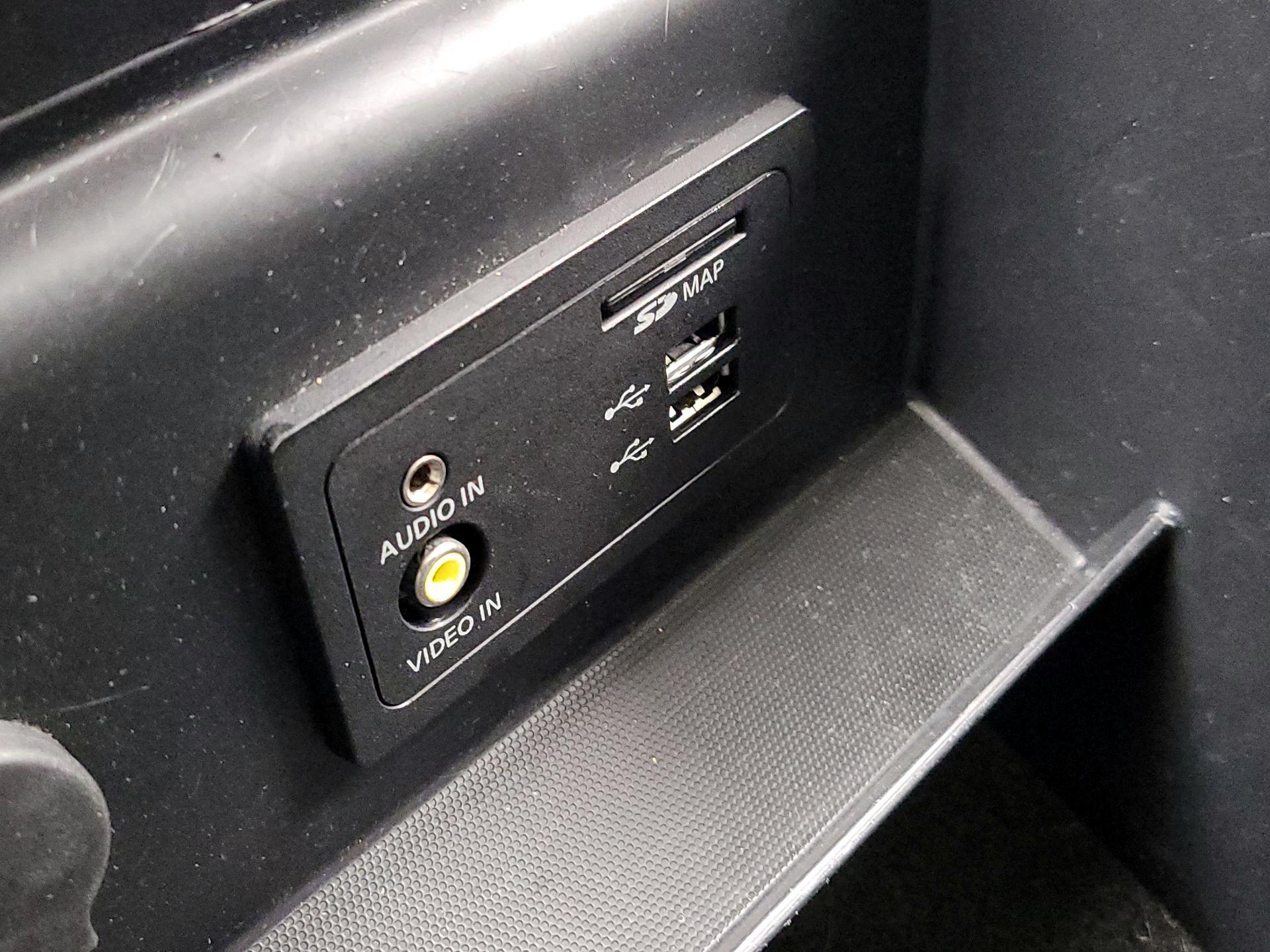 Thumbnail: 2018 Nissan Pathfinder - 19