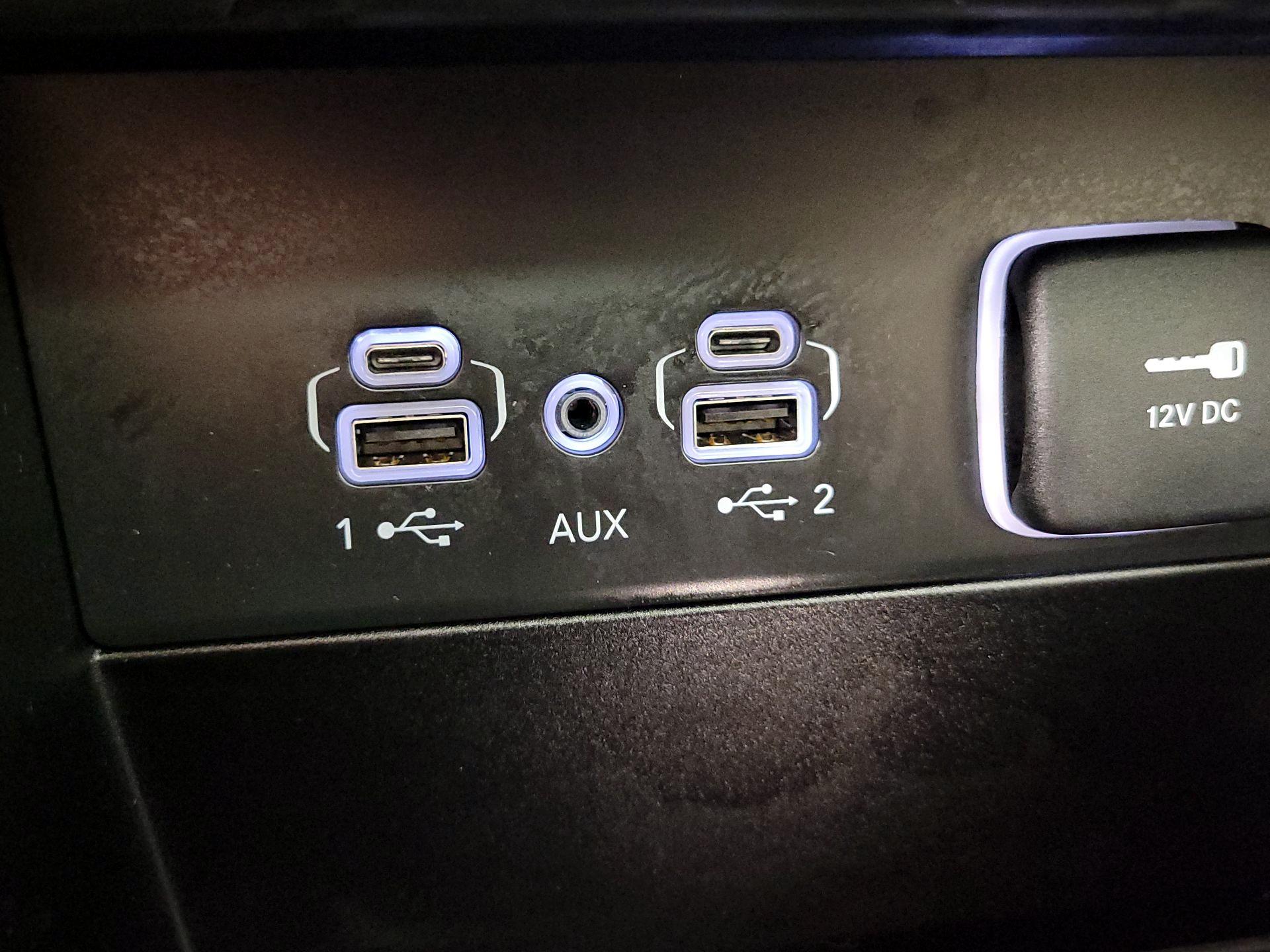 Thumbnail: 2022 Jeep Grand Cherokee - 18