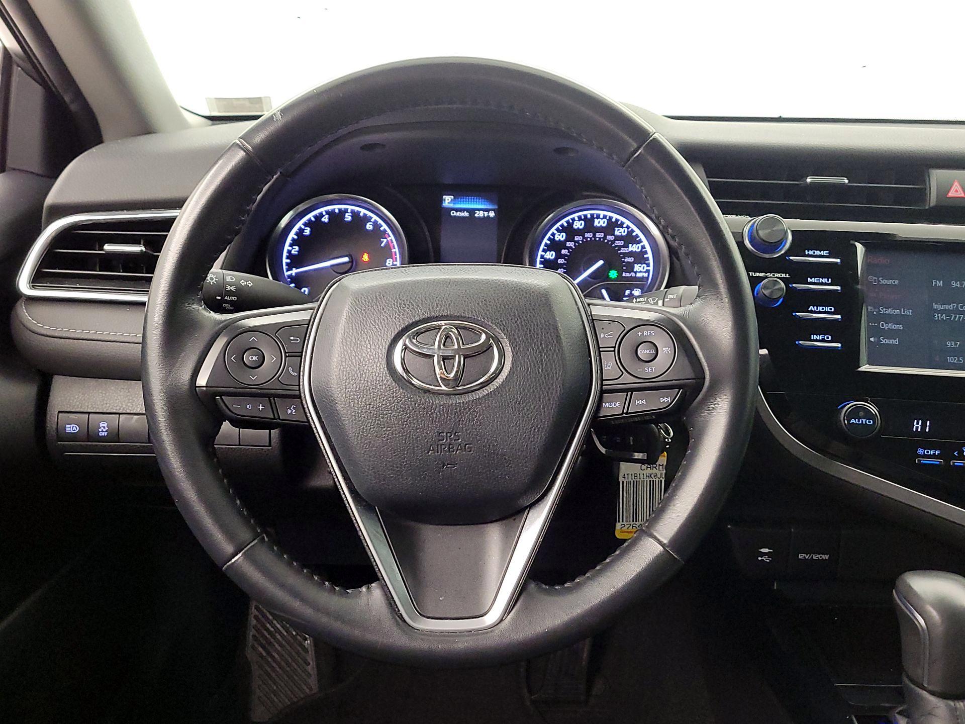 Thumbnail: 2018 Toyota Camry - 10