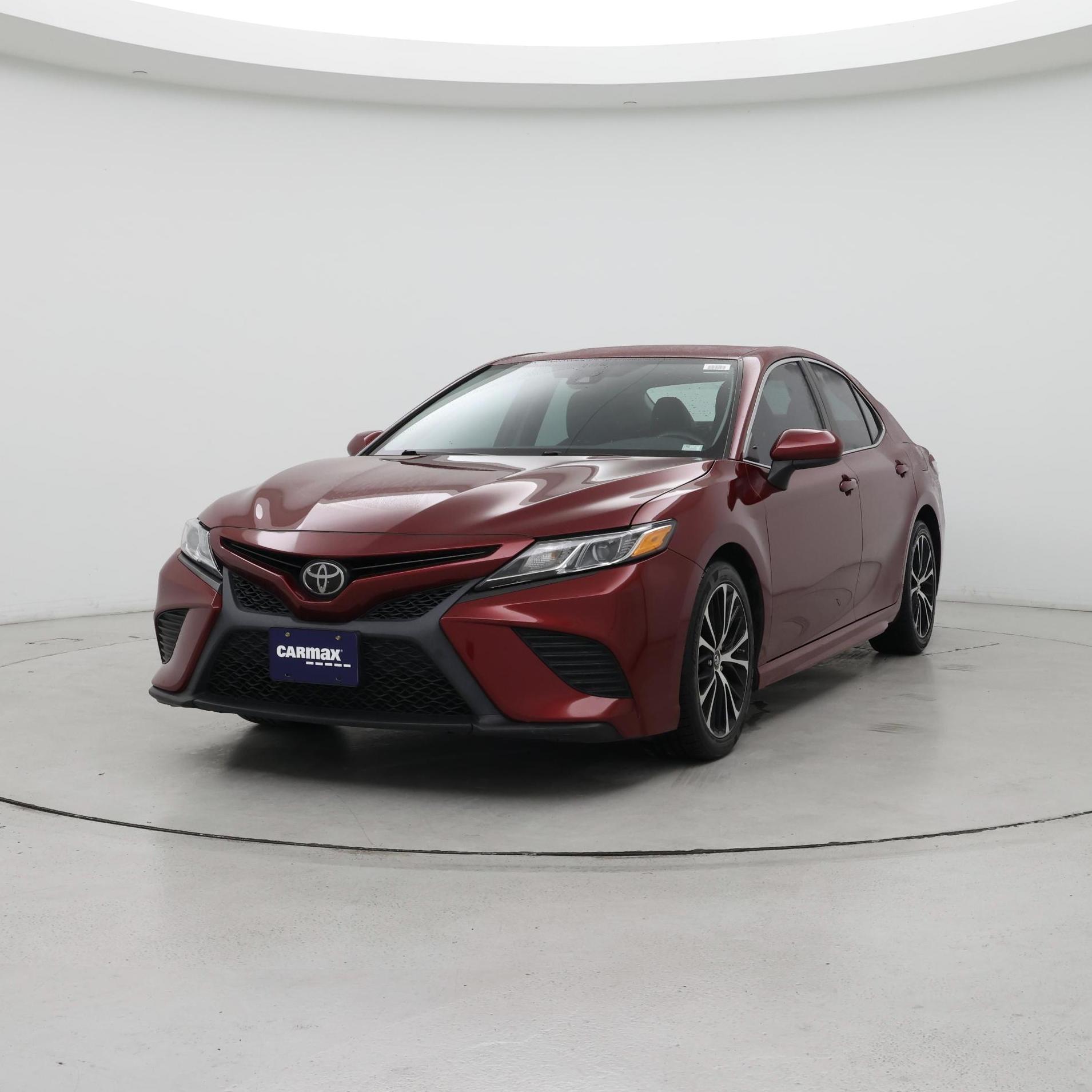 Thumbnail: 2018 Toyota Camry - 4
