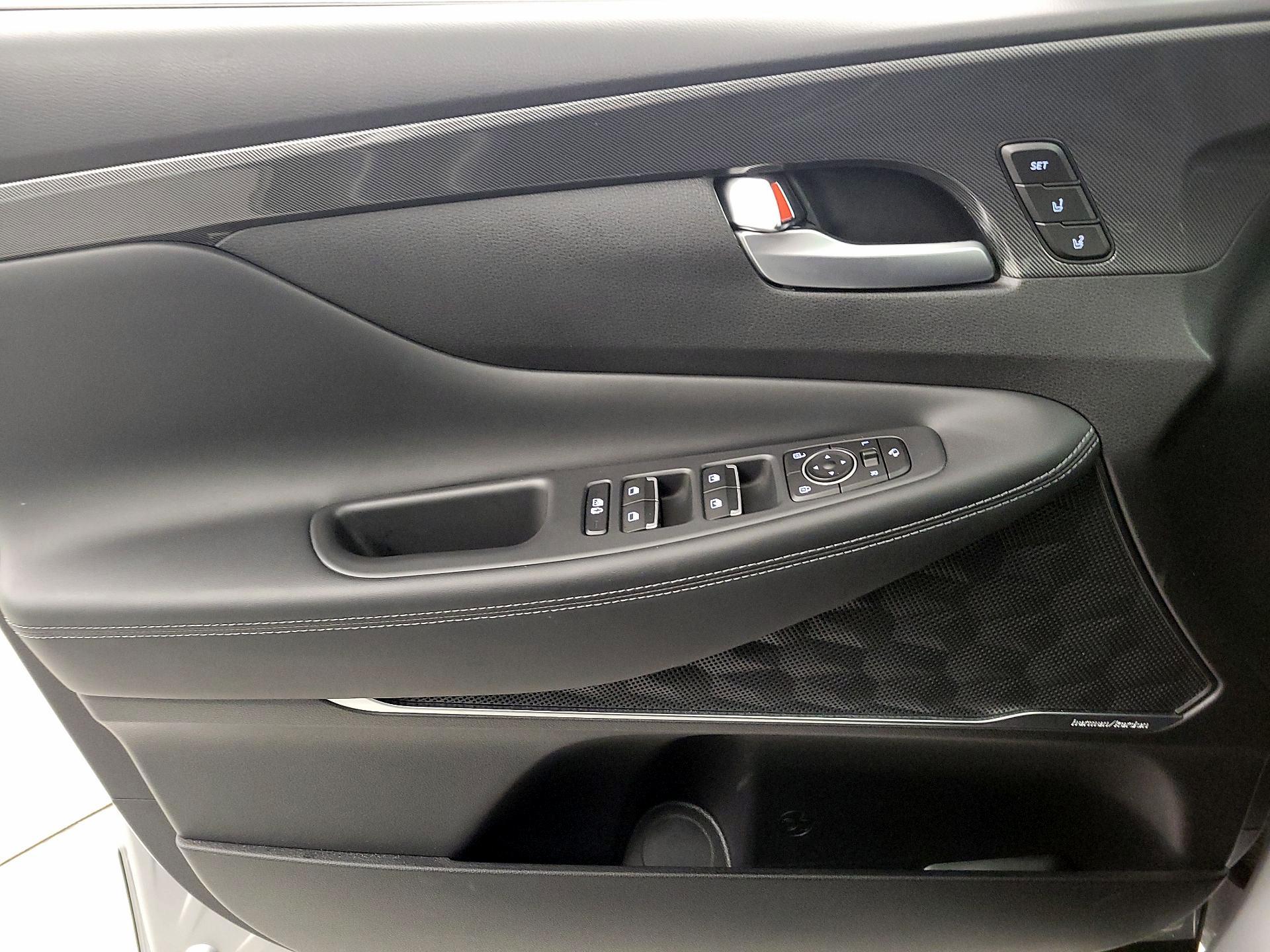 Thumbnail: 2023 Hyundai Santa Fe - 12