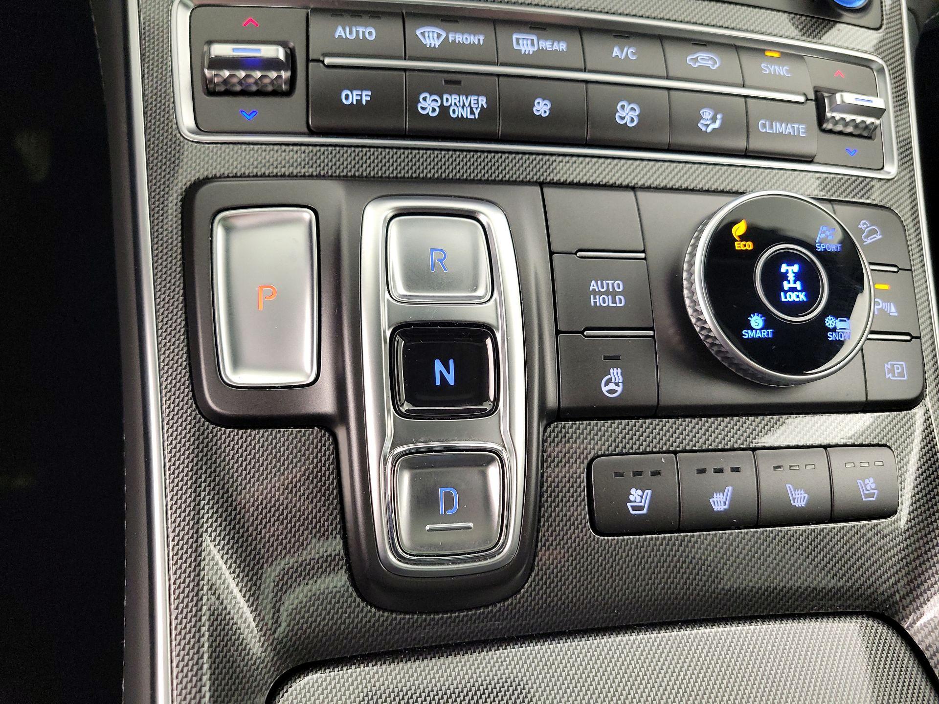 Thumbnail: 2023 Hyundai Santa Fe - 18