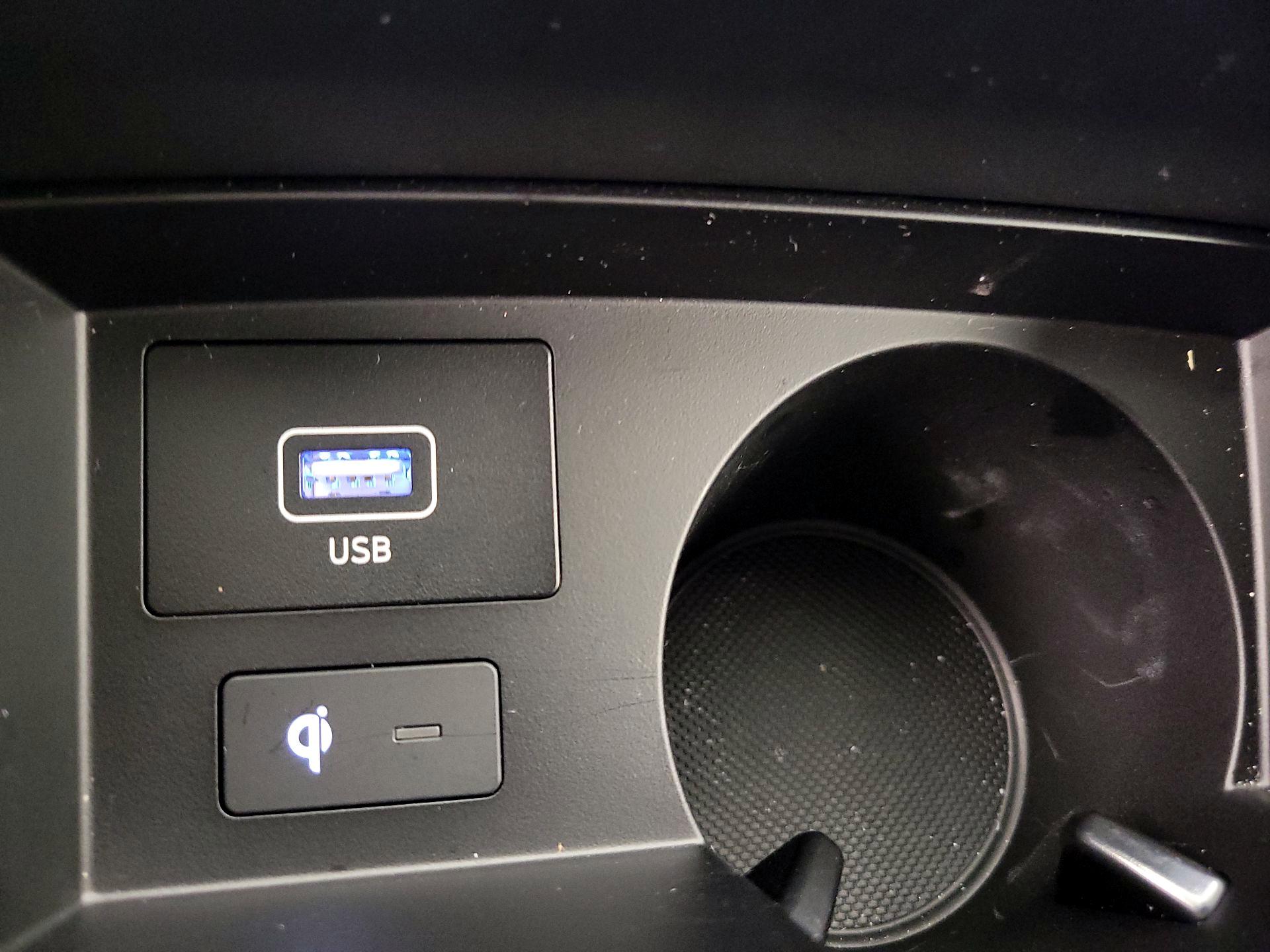 Thumbnail: 2023 Hyundai Santa Fe - 19