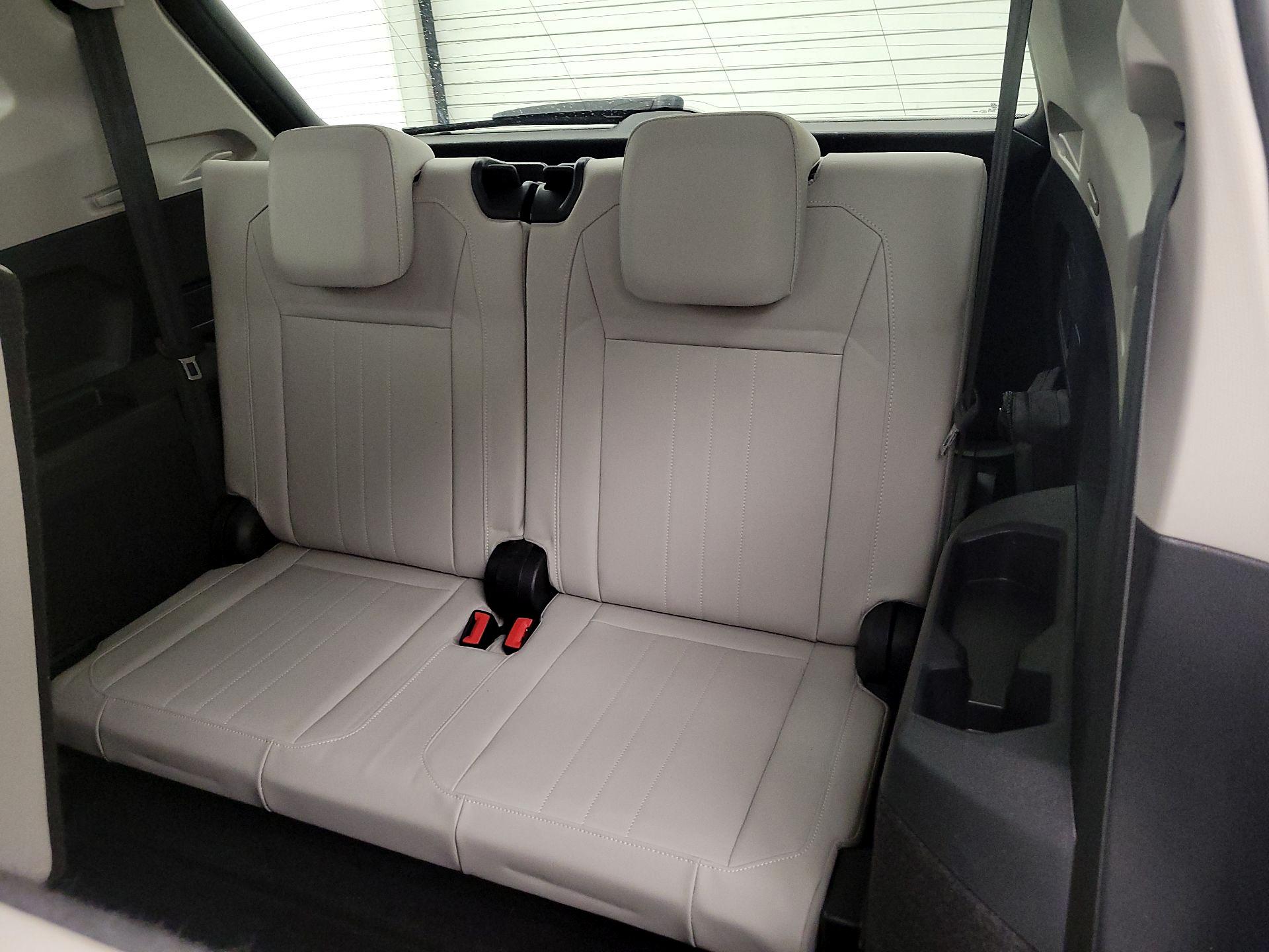 Thumbnail: 2022 Volkswagen Tiguan - 20