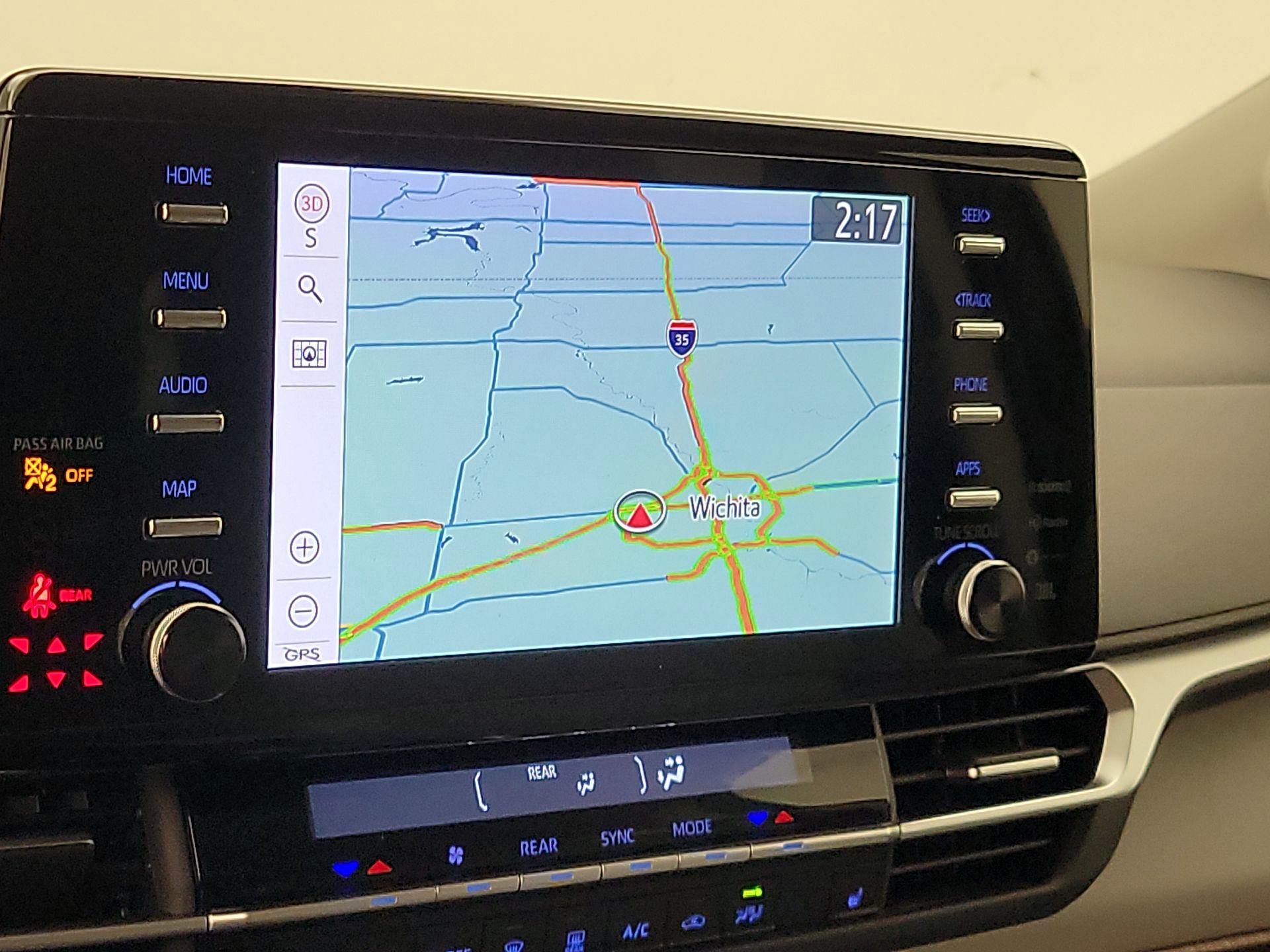 Thumbnail: 2023 Toyota Sienna - 14