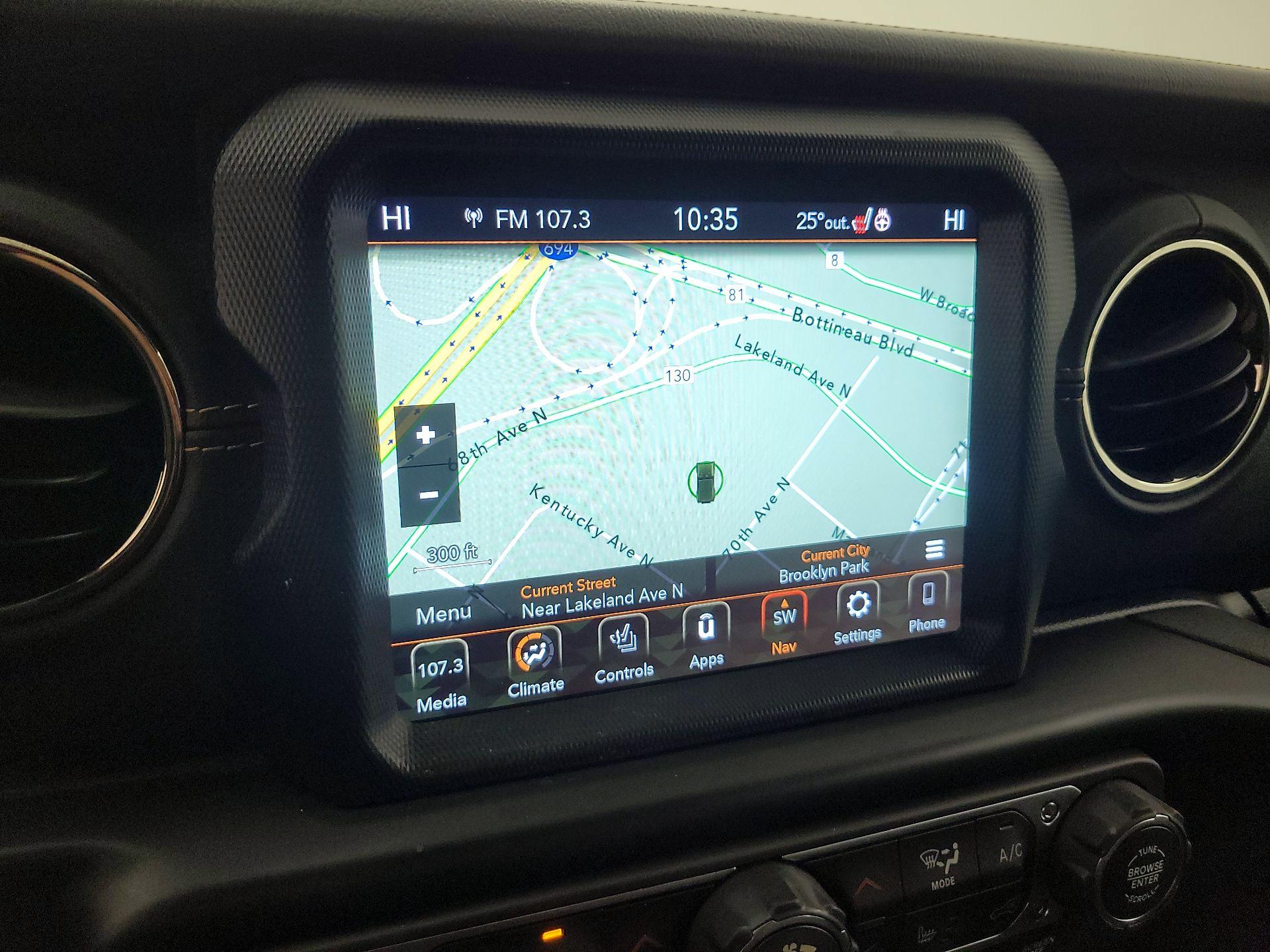 Thumbnail: 2022 Jeep Wrangler - 14