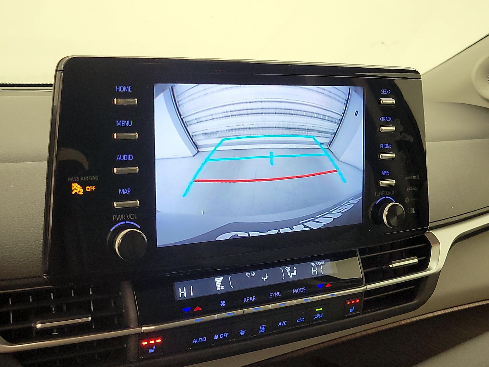 Thumbnail: 2023 Toyota Sienna - 15