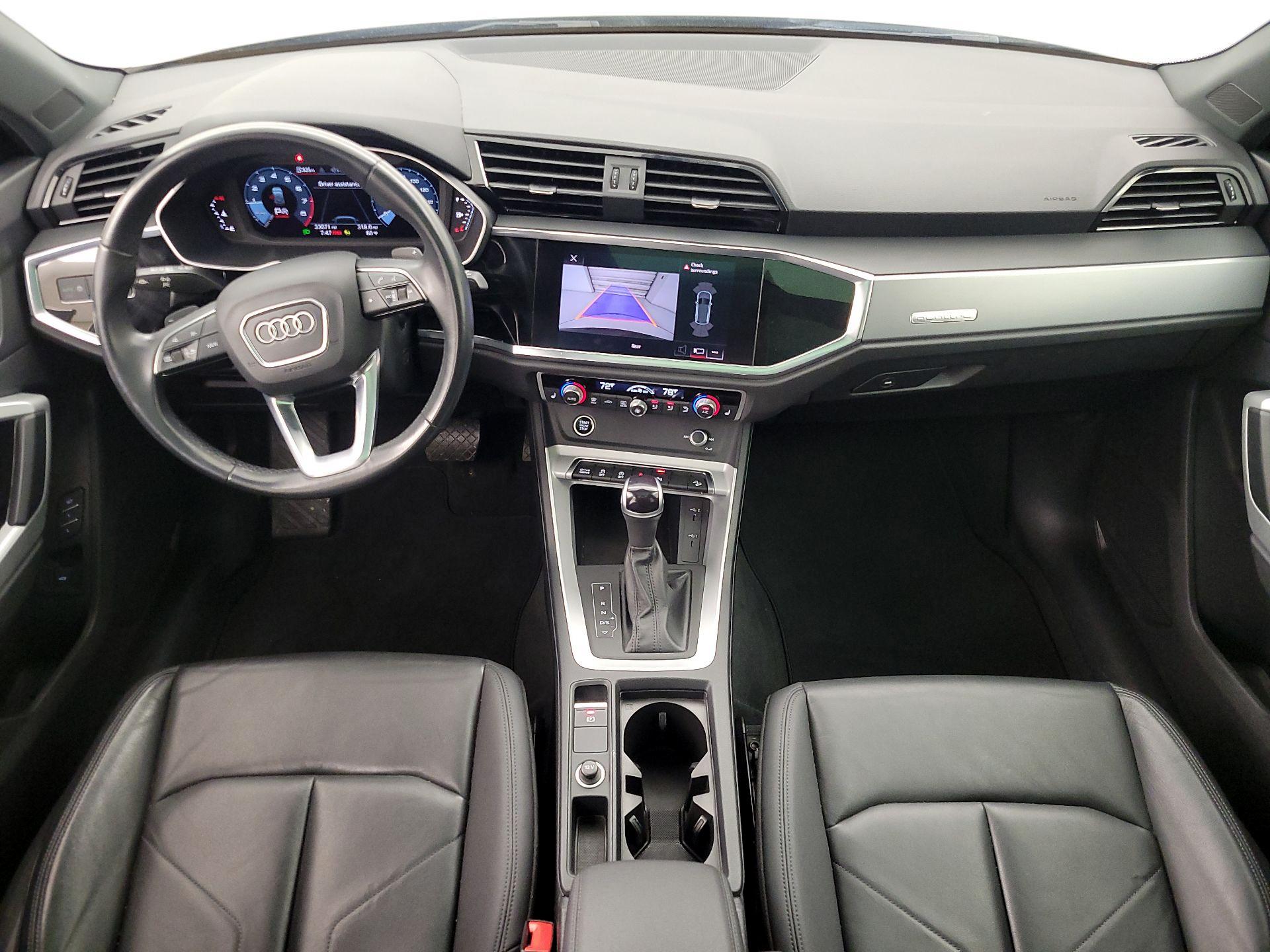 Thumbnail: 2022 Audi Q3 - 8