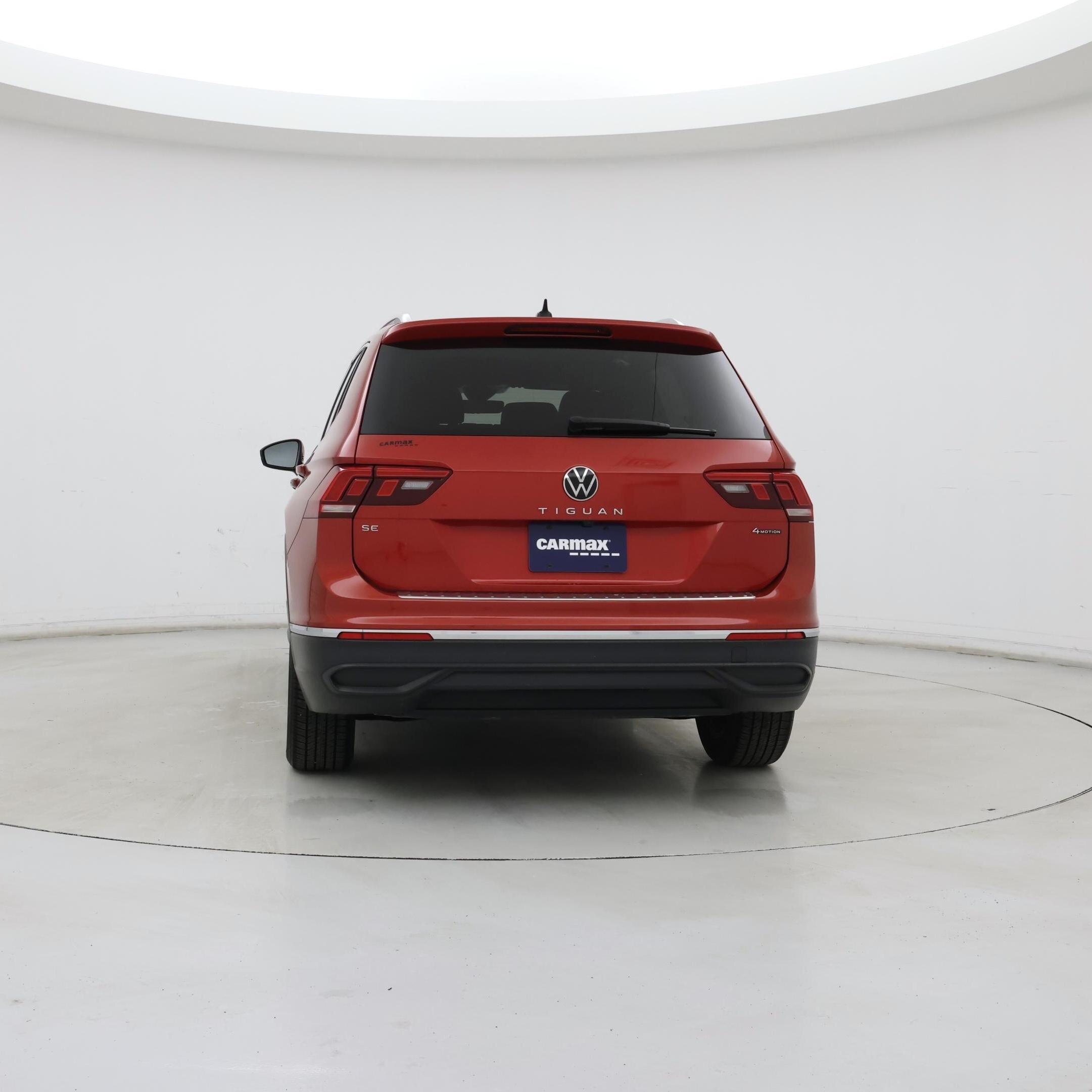 Thumbnail: 2022 Volkswagen Tiguan - 6