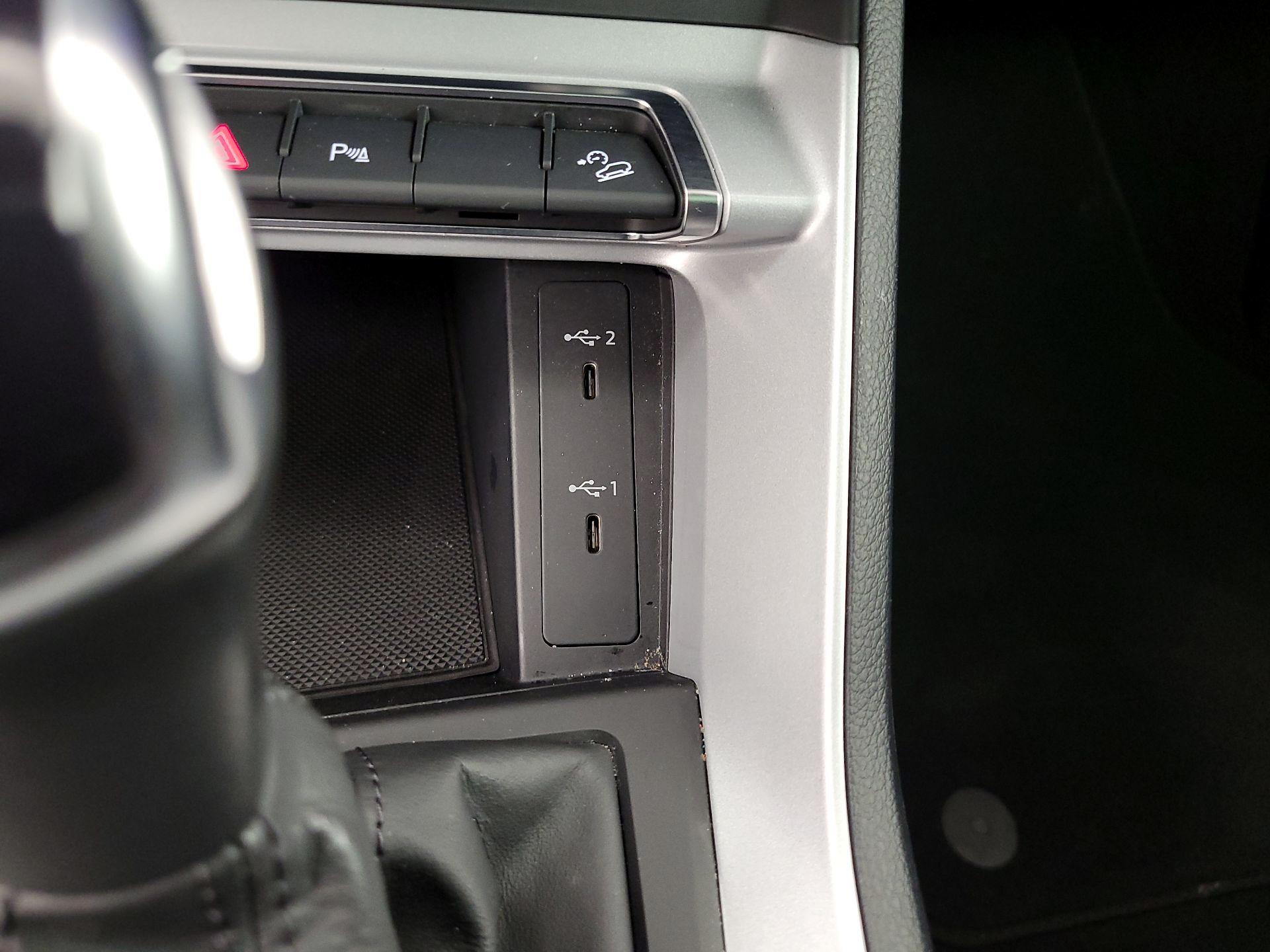 Thumbnail: 2022 Audi Q3 - 17