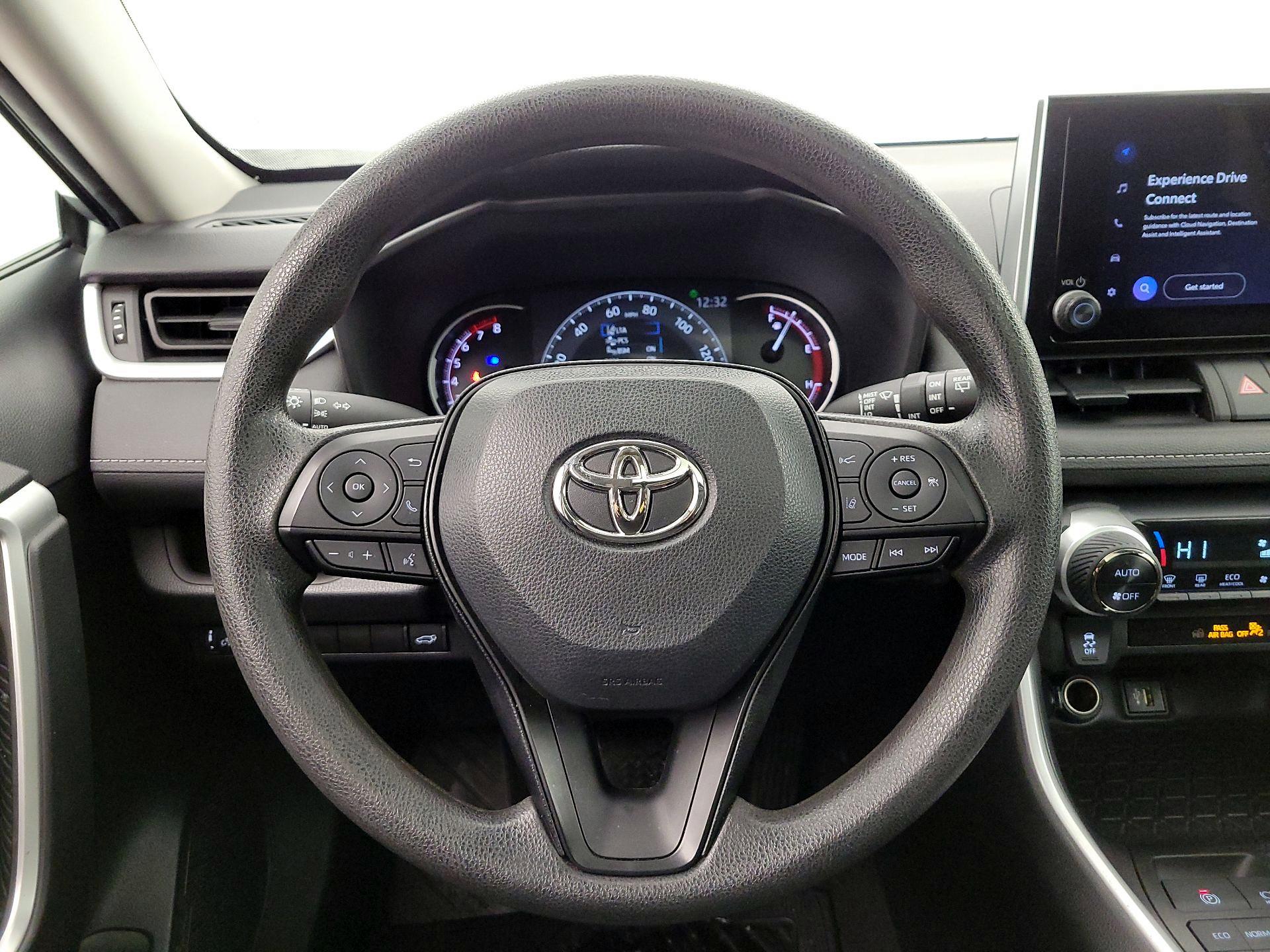 Thumbnail: 2023 Toyota RAV4 - 10