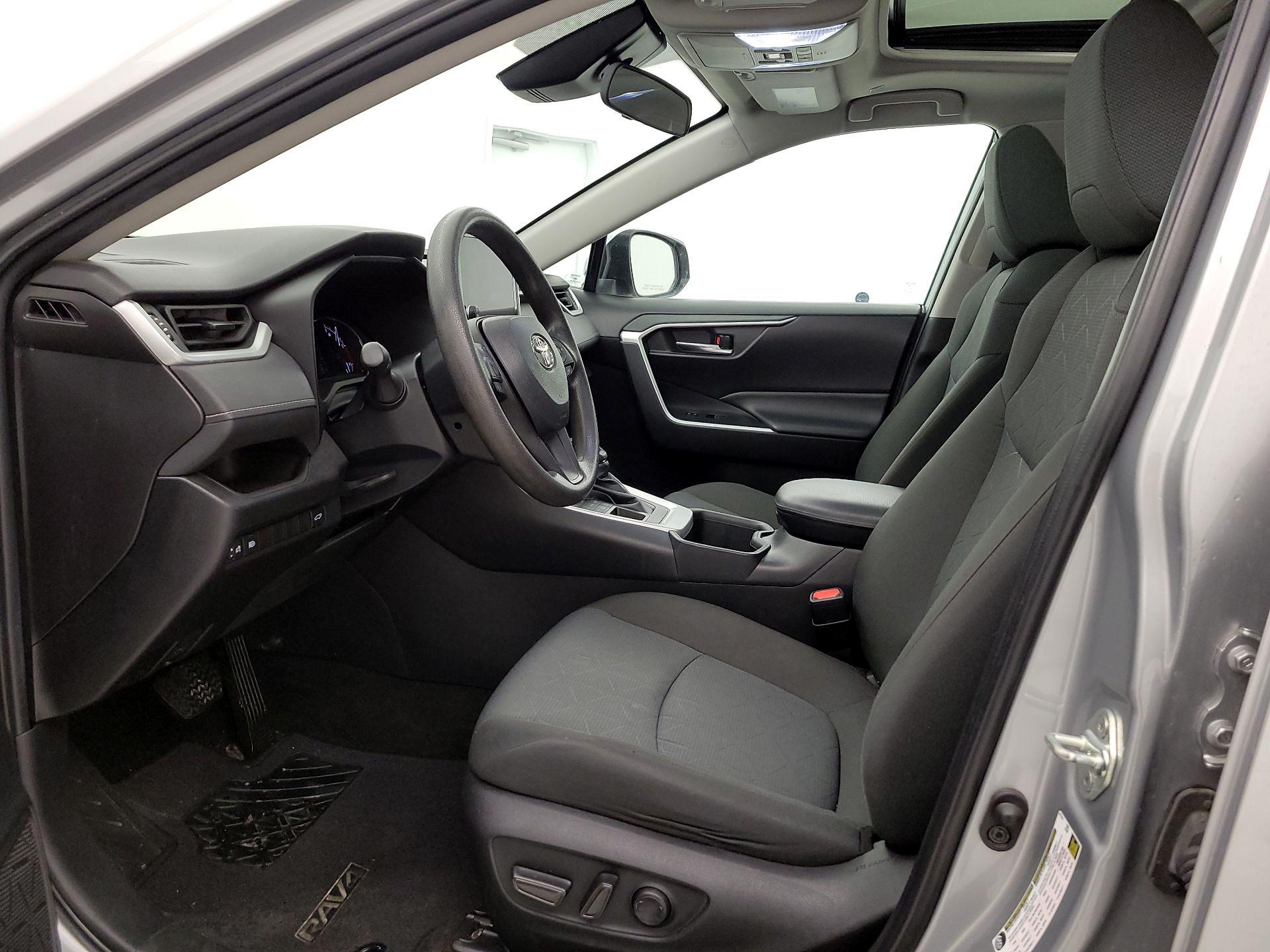 Thumbnail: 2023 Toyota RAV4 - 11