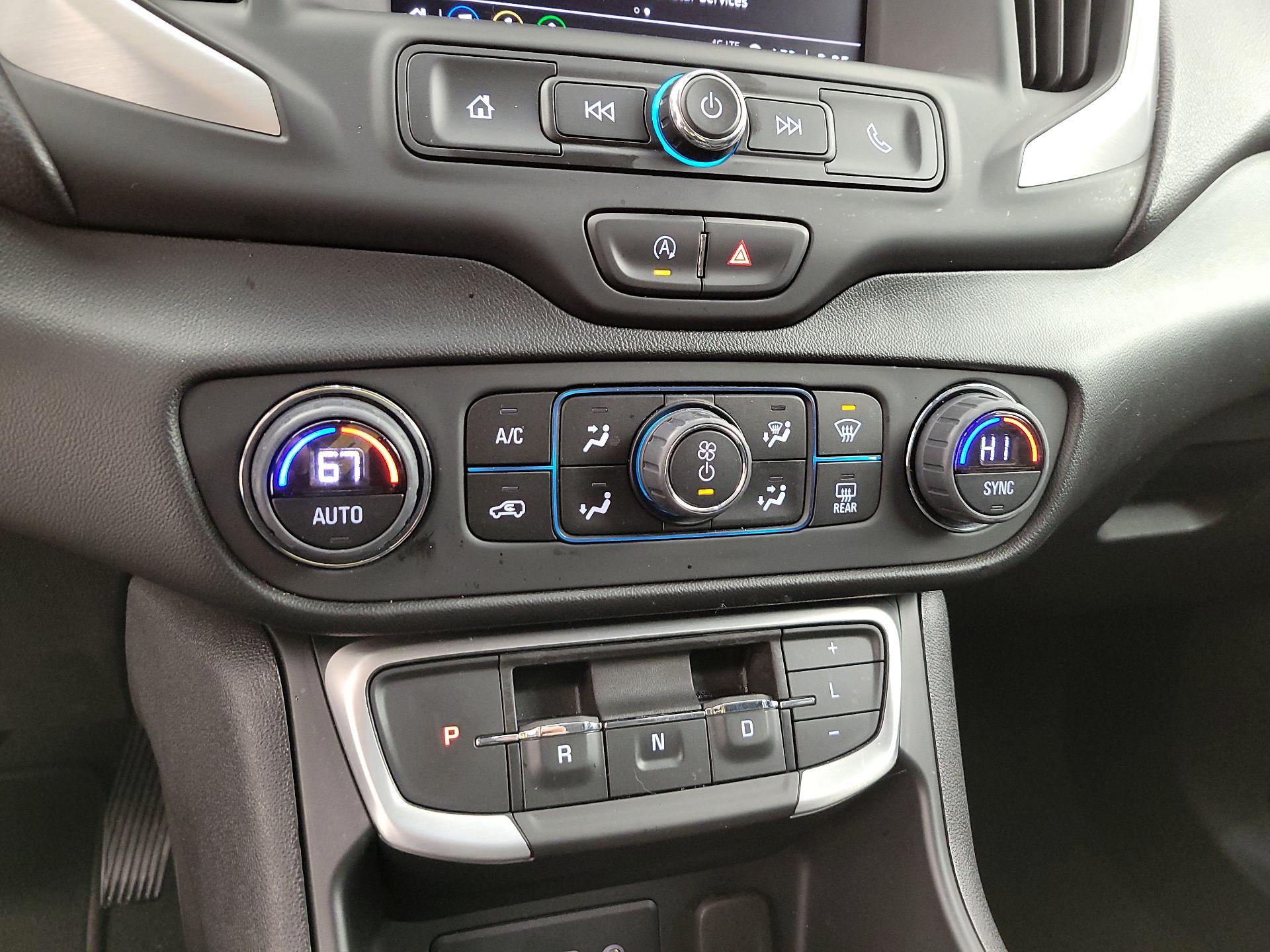 Thumbnail: 2023 GMC Terrain - 17