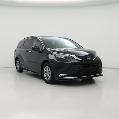2022 Toyota Sienna Hybrid XLE