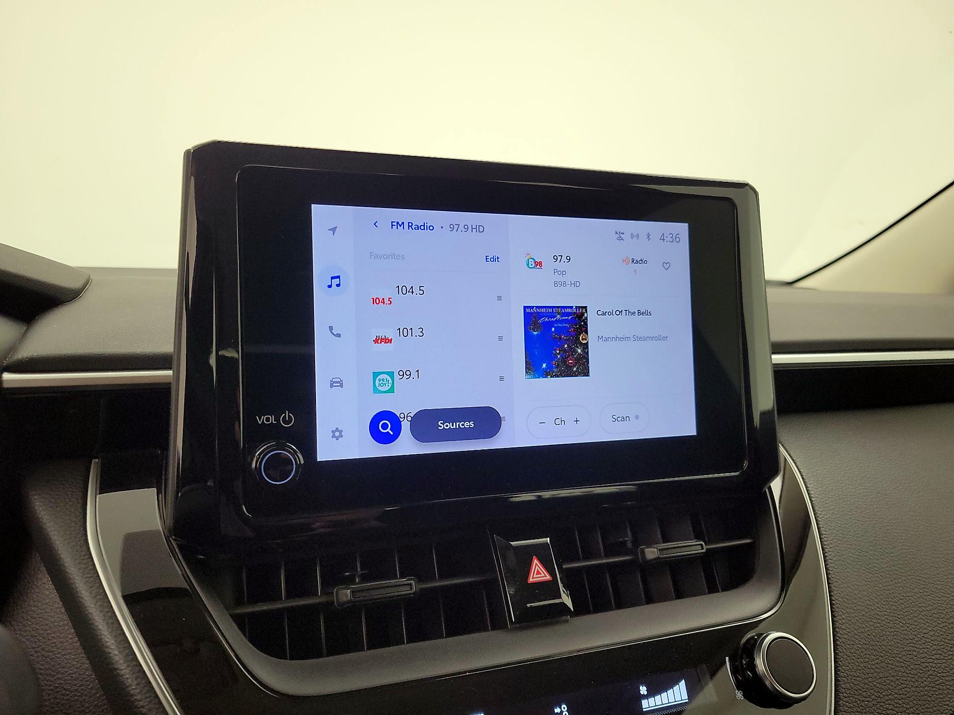 Thumbnail: 2023 Toyota Corolla - 13