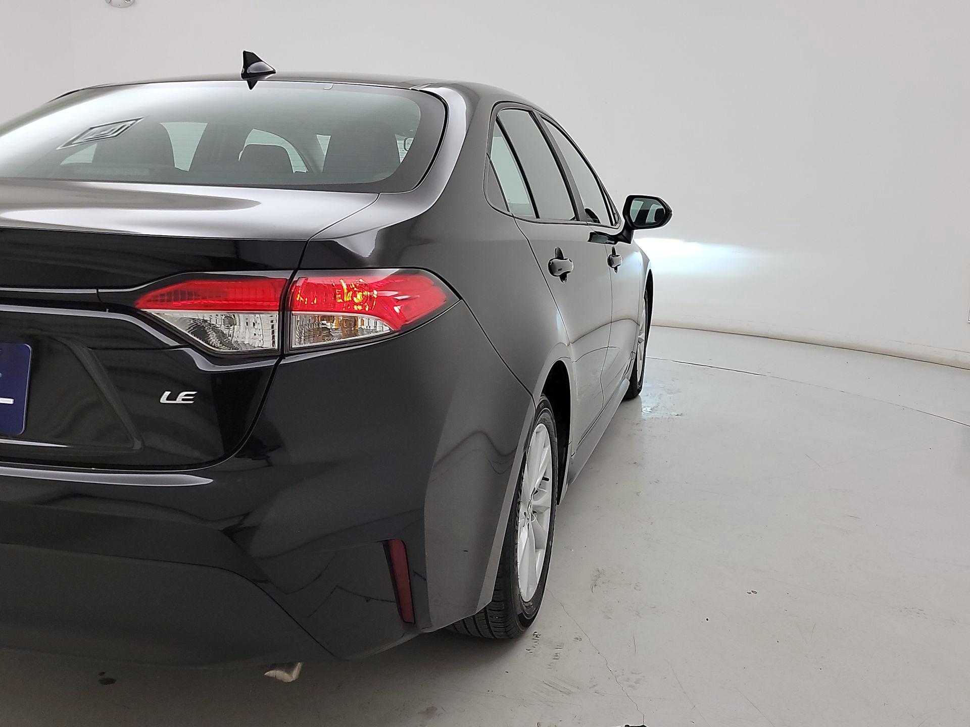 Thumbnail: 2023 Toyota Corolla - 5