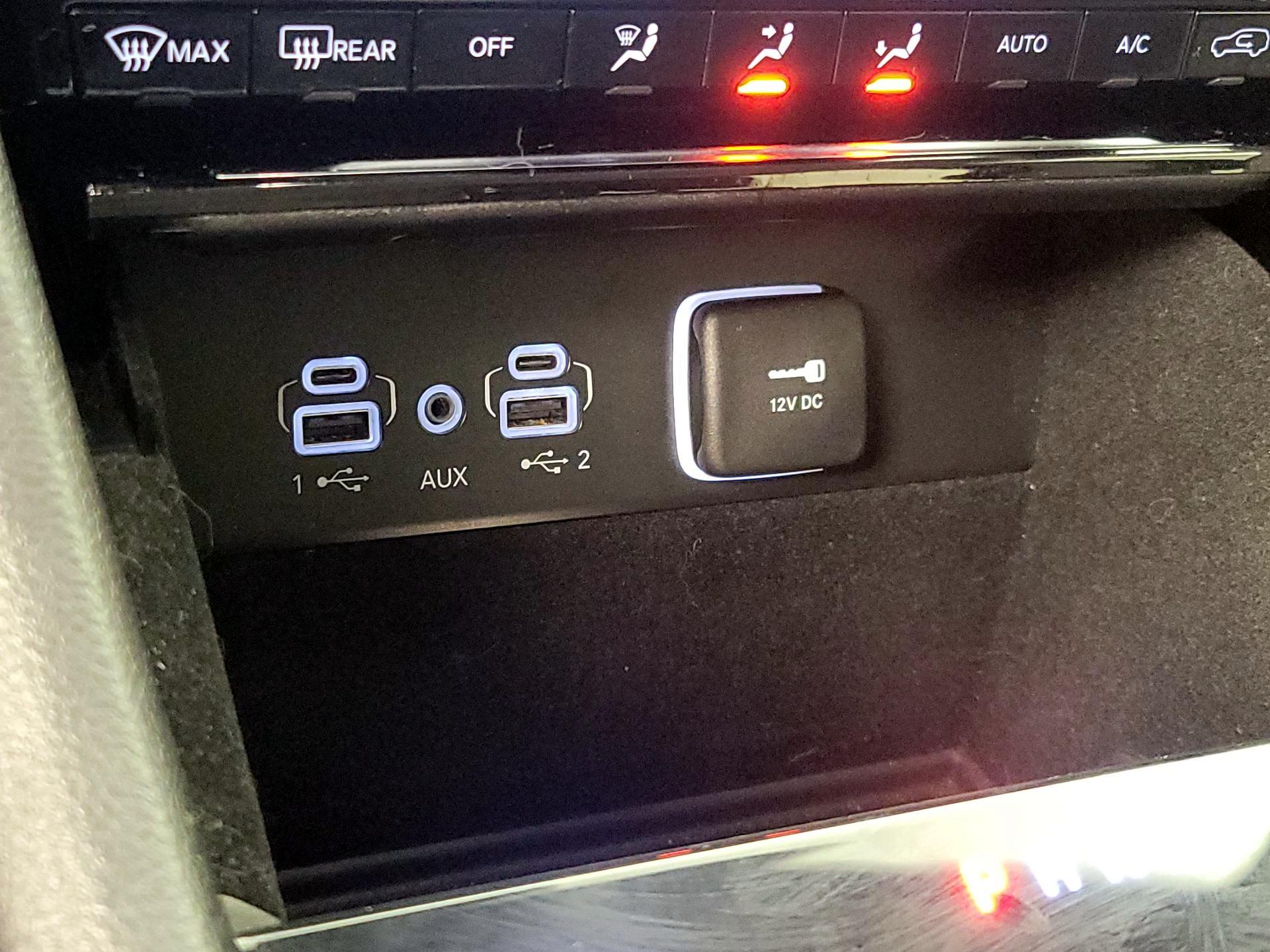 Thumbnail: 2022 Jeep Grand Cherokee - 19