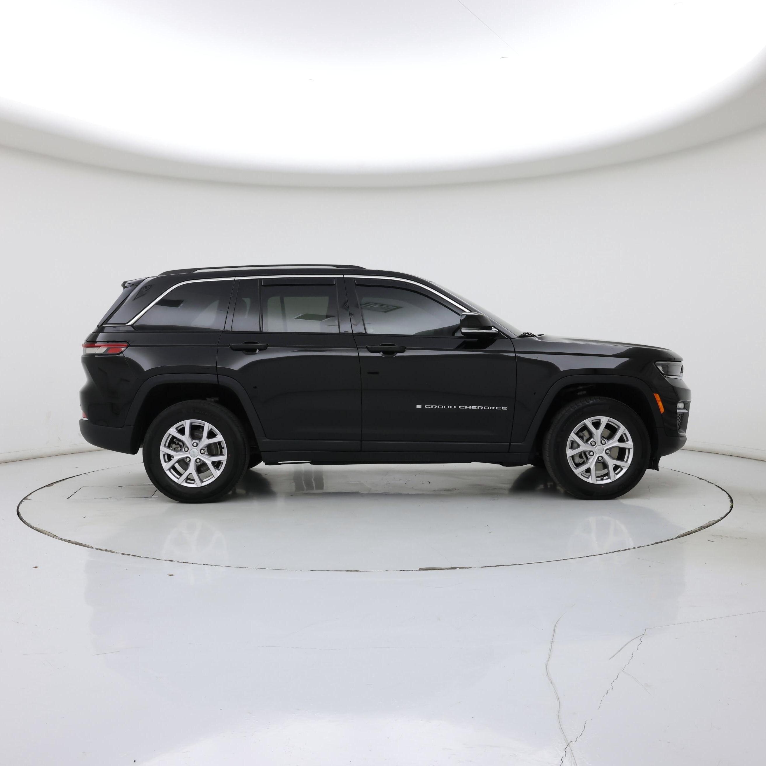 Thumbnail: 2022 Jeep Grand Cherokee - 7