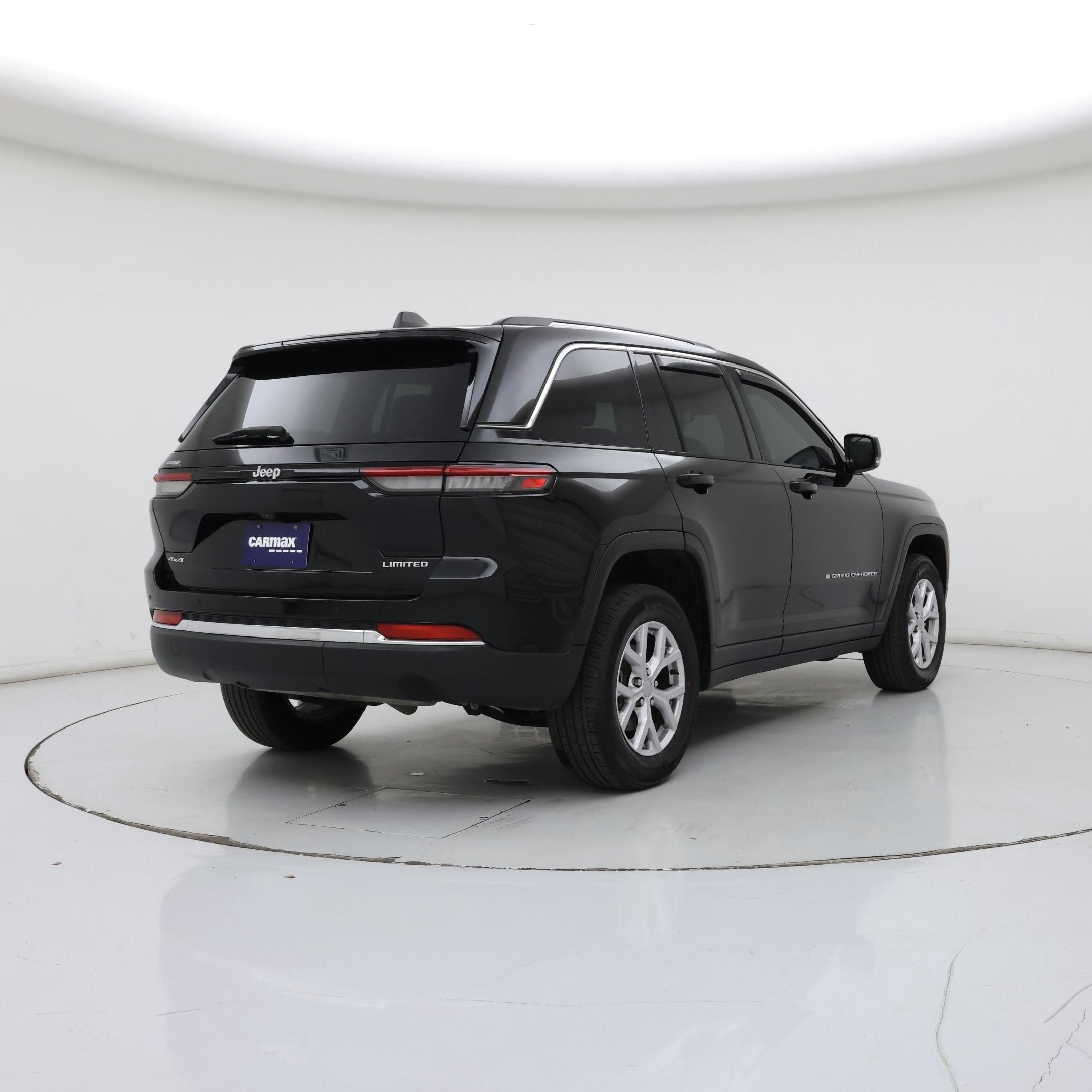 Thumbnail: 2022 Jeep Grand Cherokee - 8