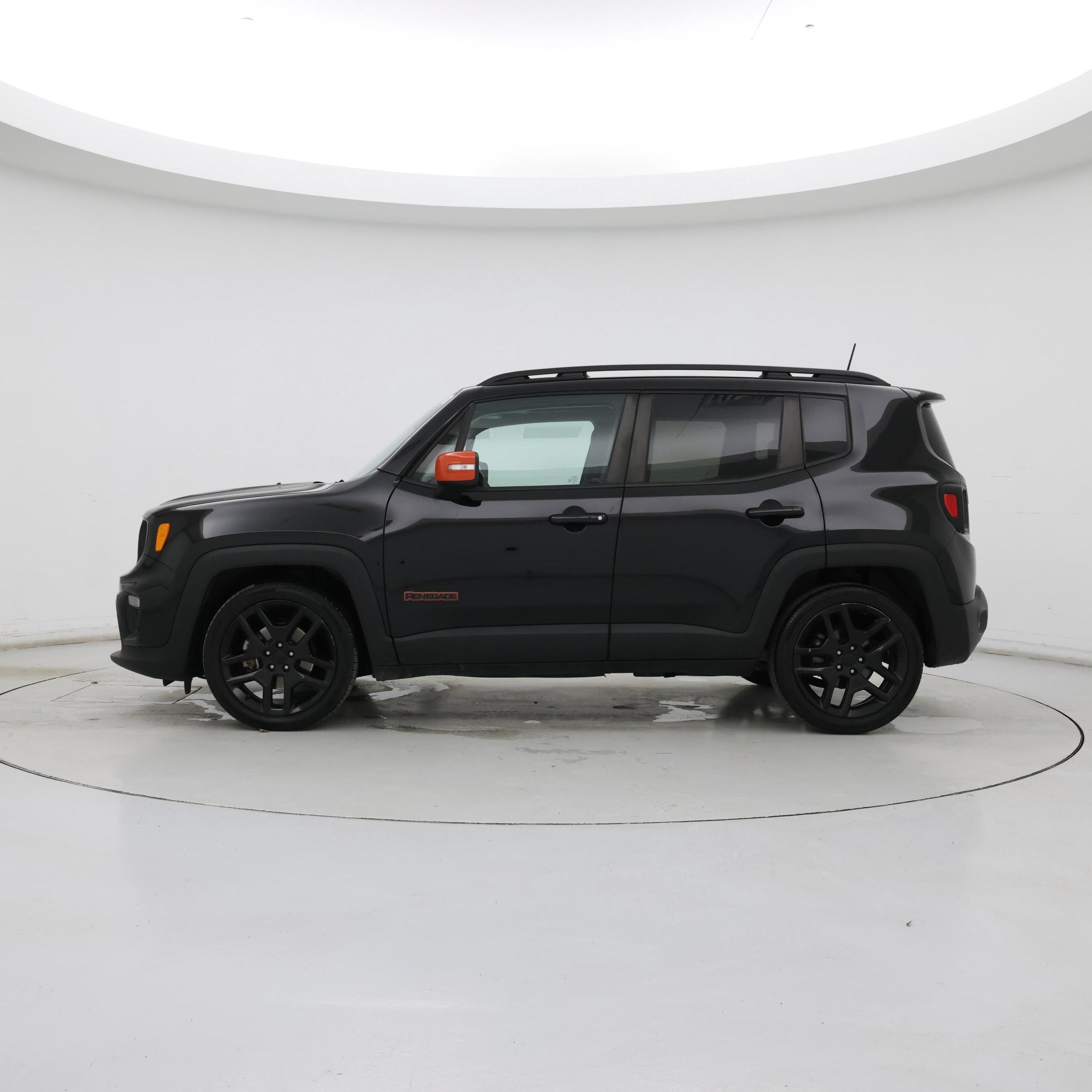 Thumbnail: 2020 Jeep Renegade - 3