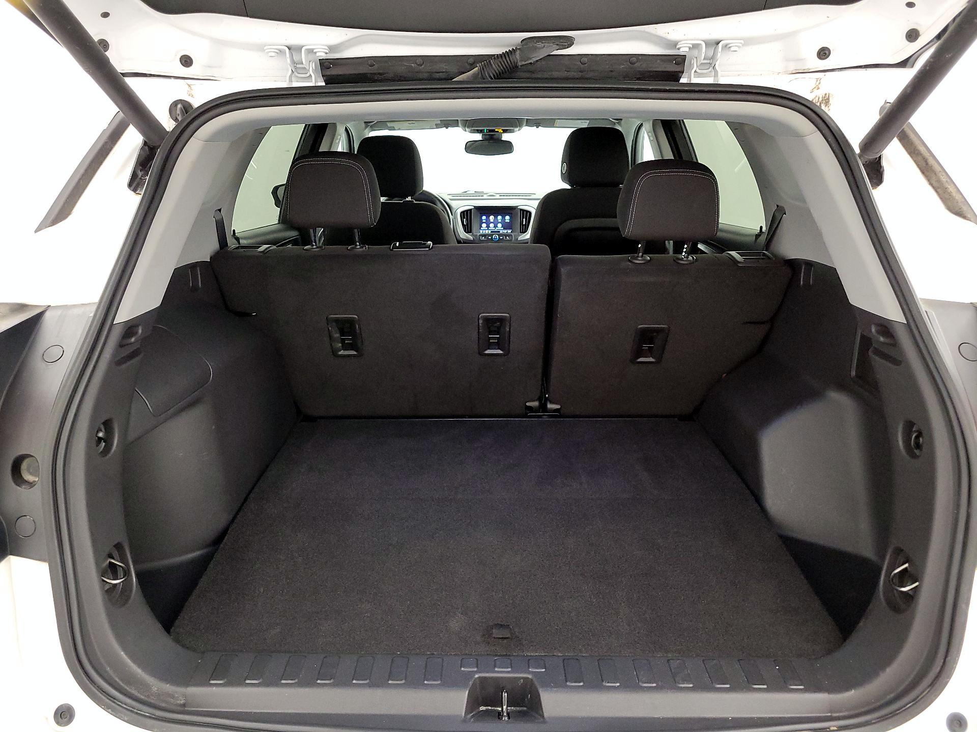 Thumbnail: 2023 GMC Terrain - 20