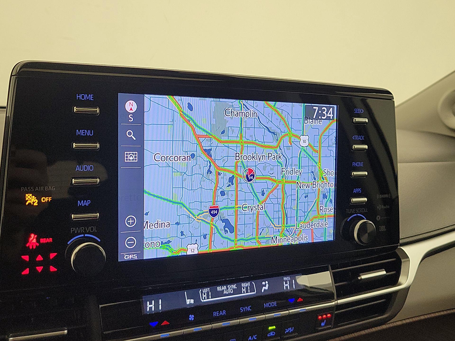 Thumbnail: 2023 Toyota Sienna - 14