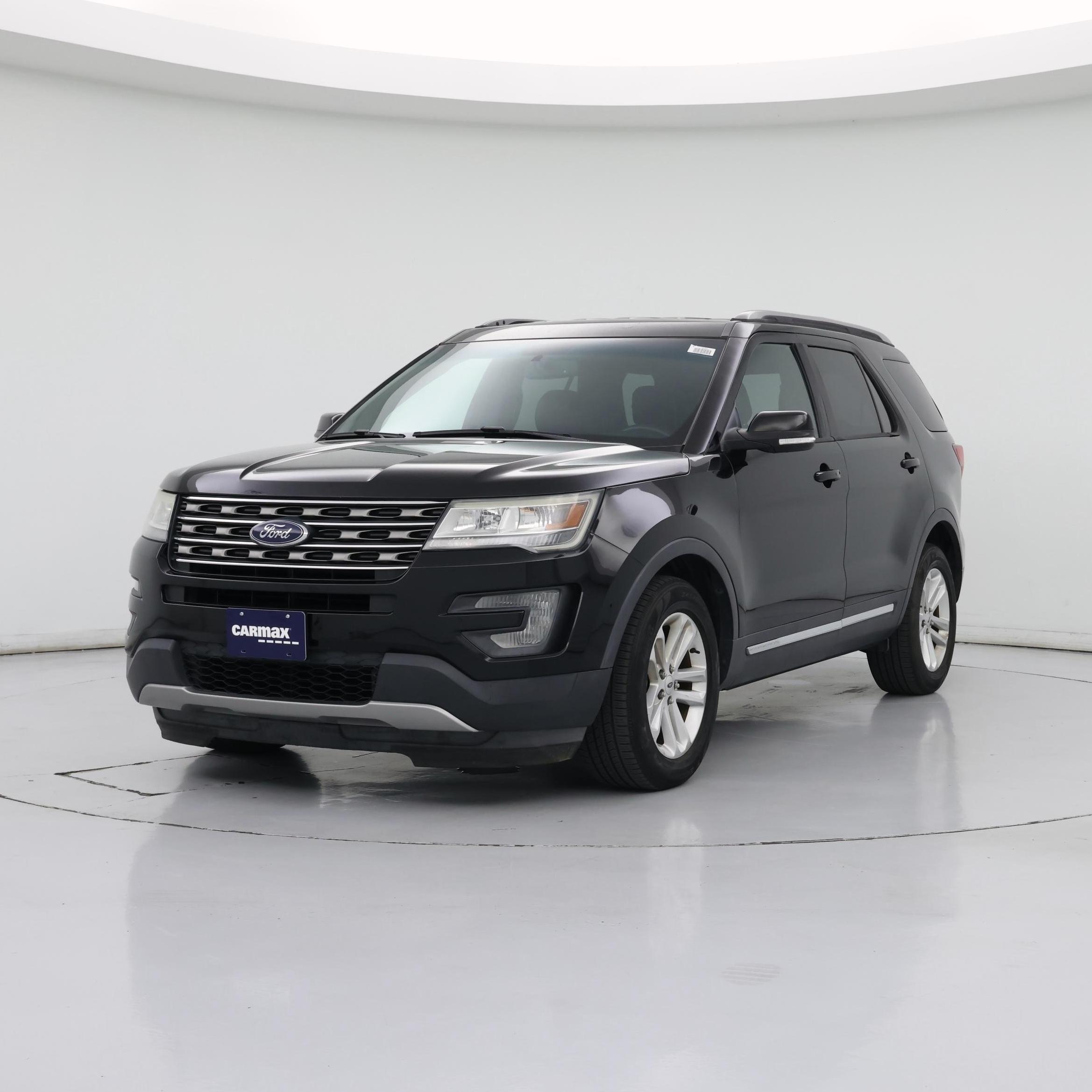 Thumbnail: 2017 Ford Explorer - 4
