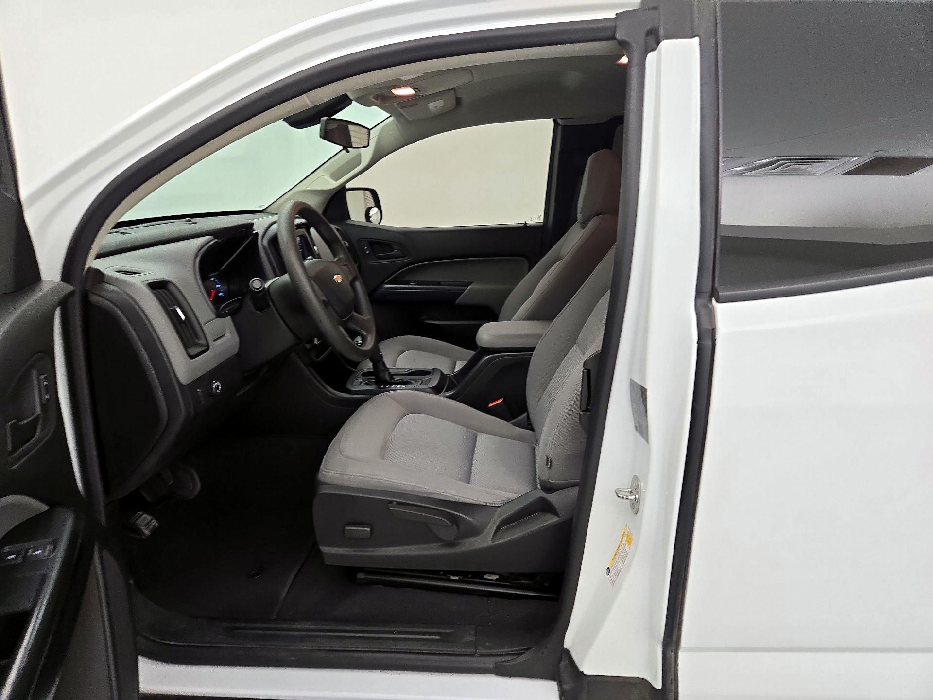 Thumbnail: 2019 Chevrolet Colorado - 11