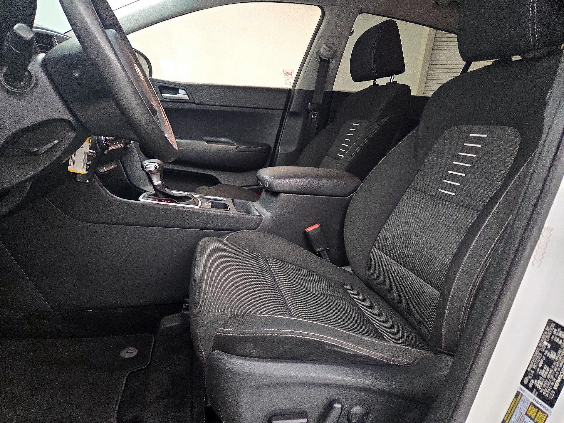 Thumbnail: 2018 Kia Sportage - 11